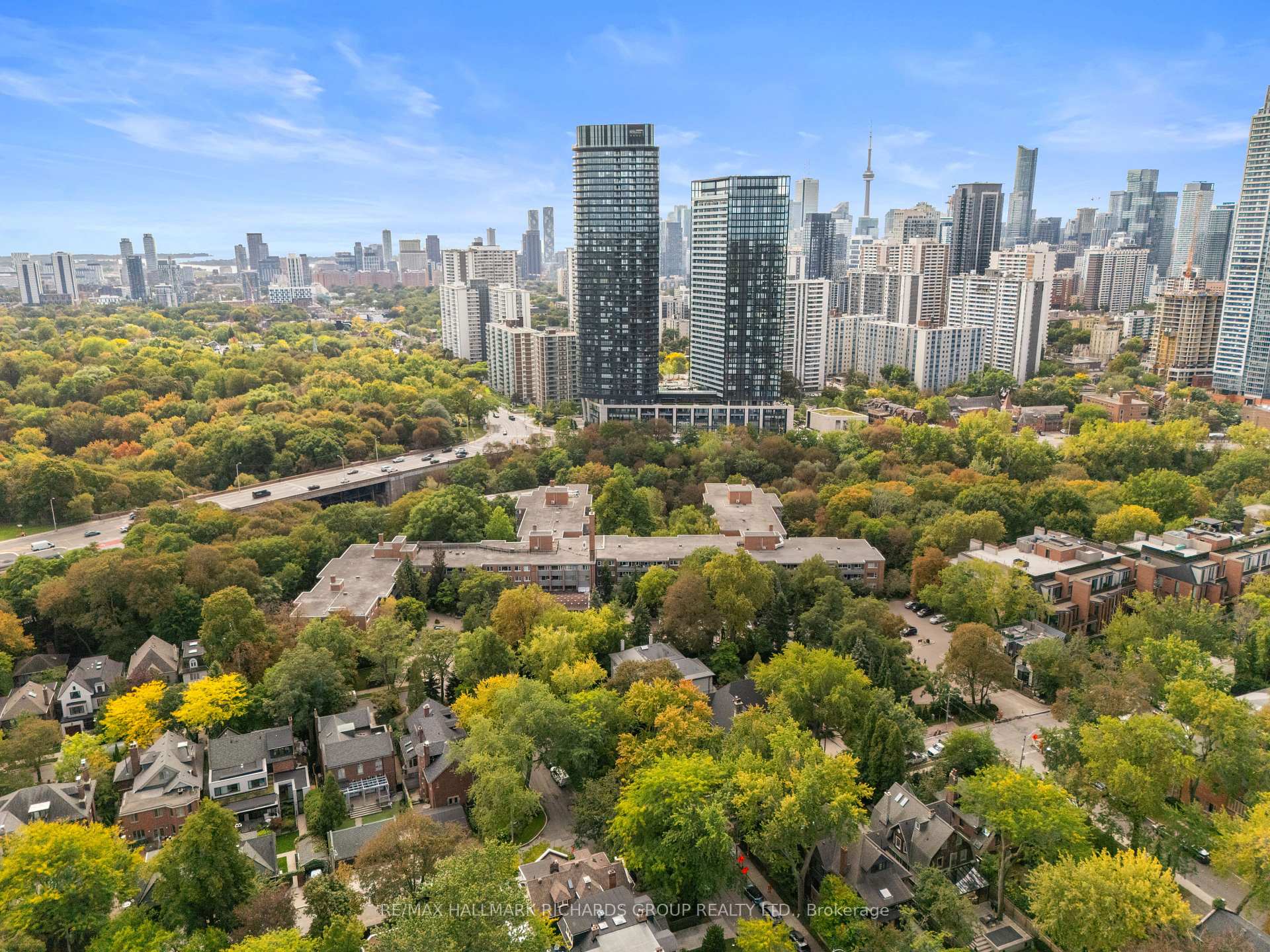 21 Dale Avenue 845, Toronto Unit: 845