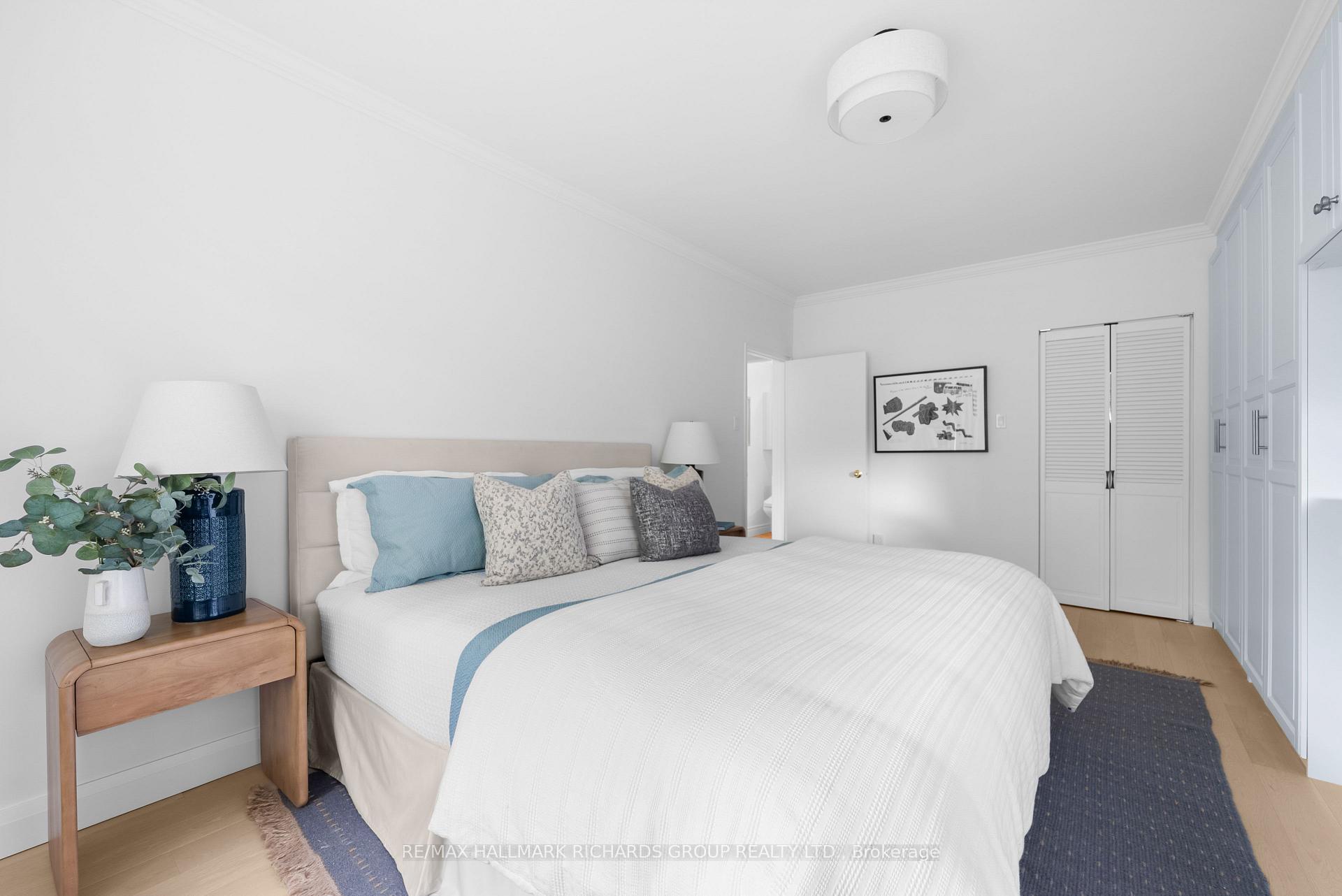21 Dale Avenue 845, Toronto Unit: 845
