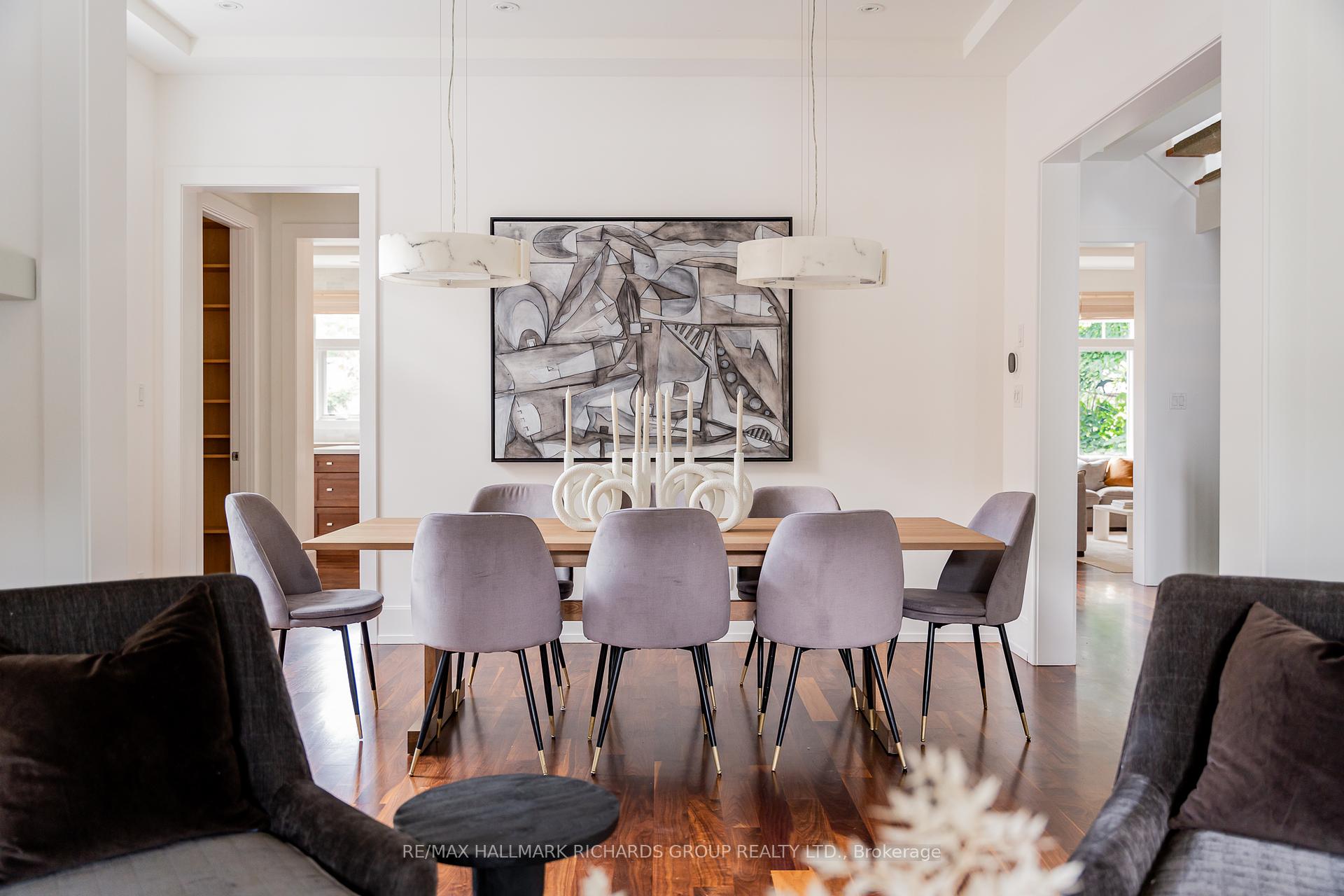 6 Leonard Circle