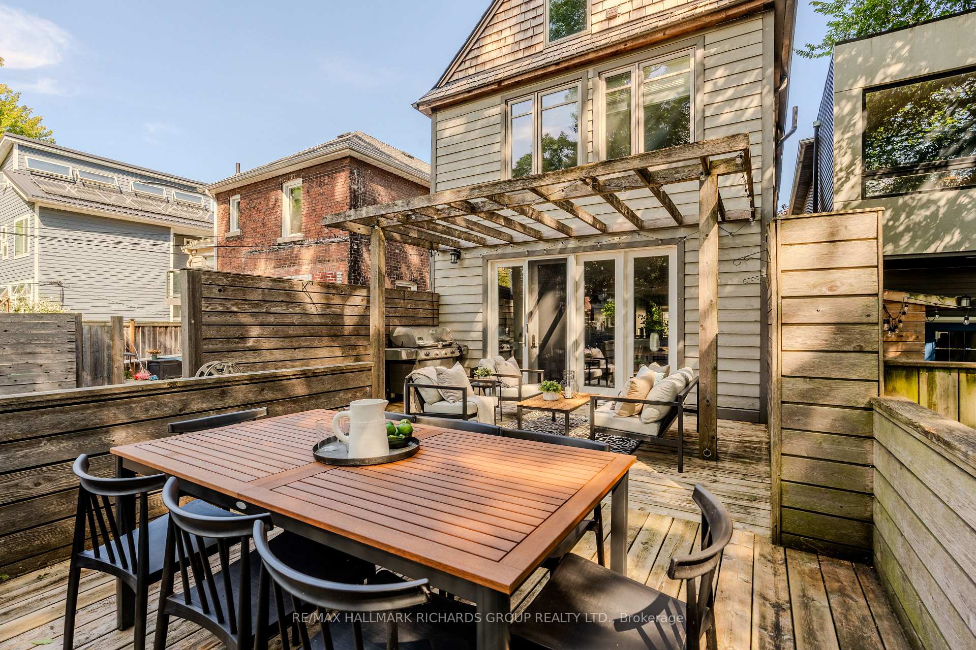 138 Ashdale Avenue