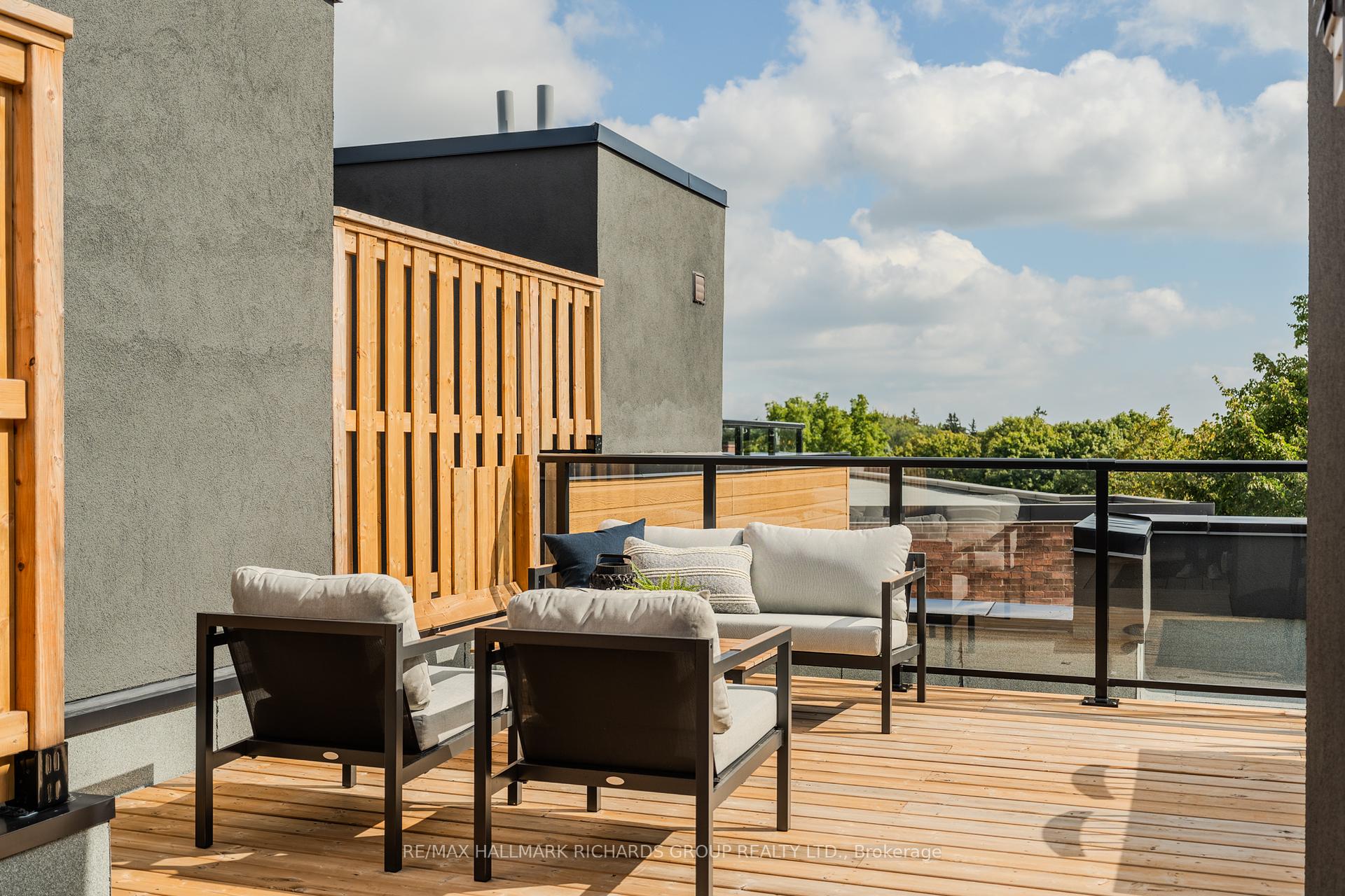 35 Birchcliff Avenue 42
