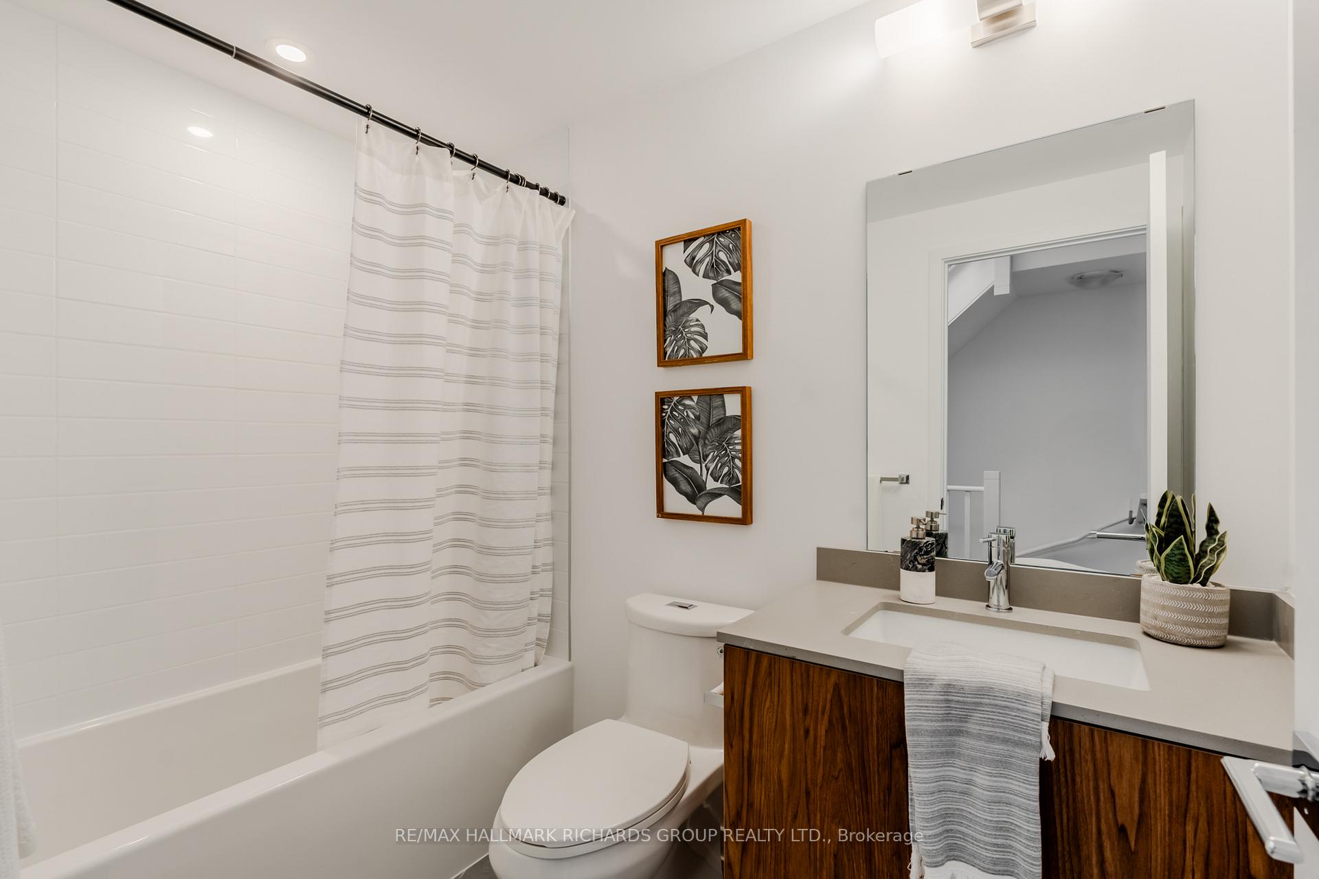 35 Birchcliff Avenue 42