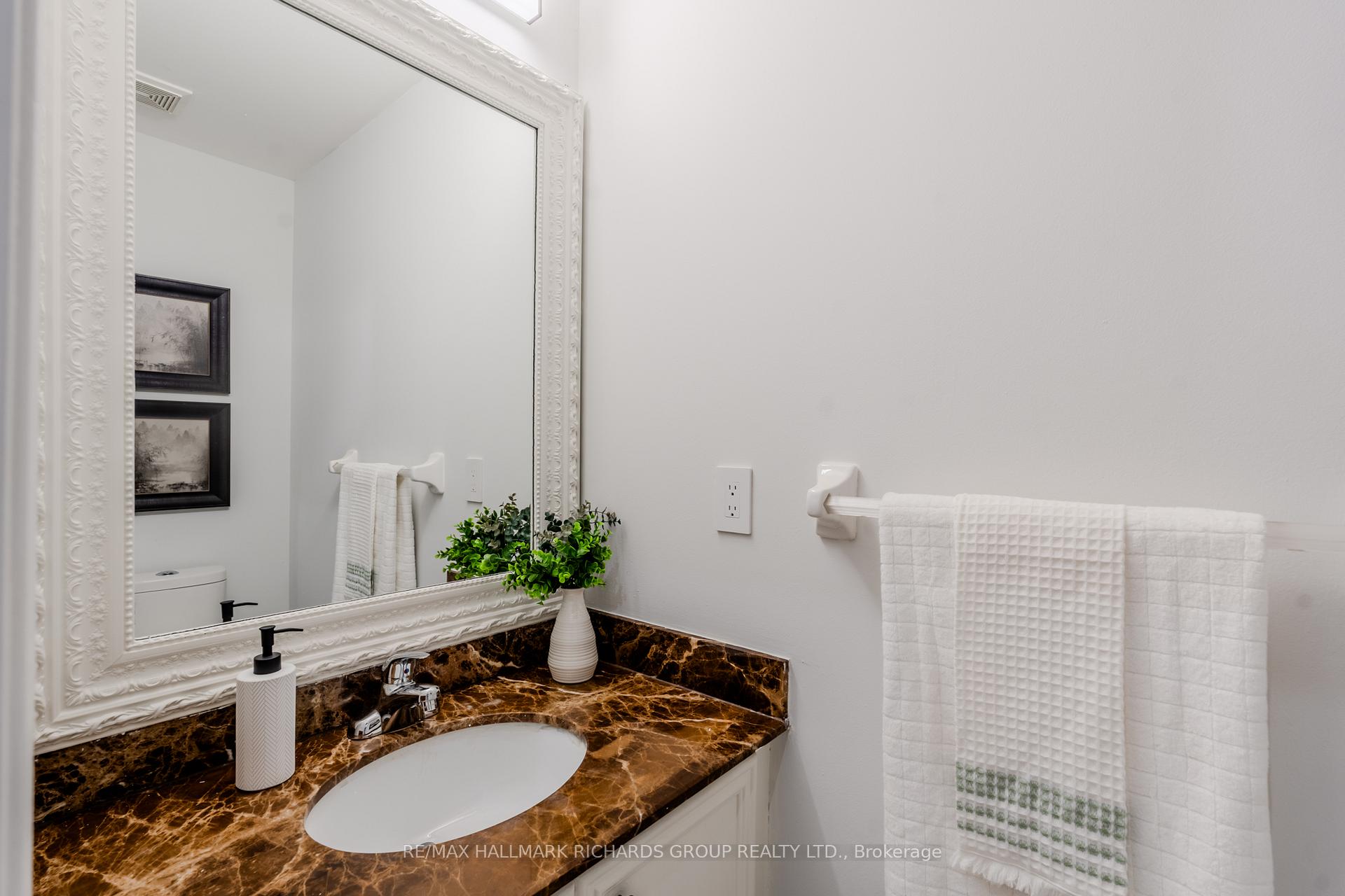 1531 Arcadia Square, Pickering