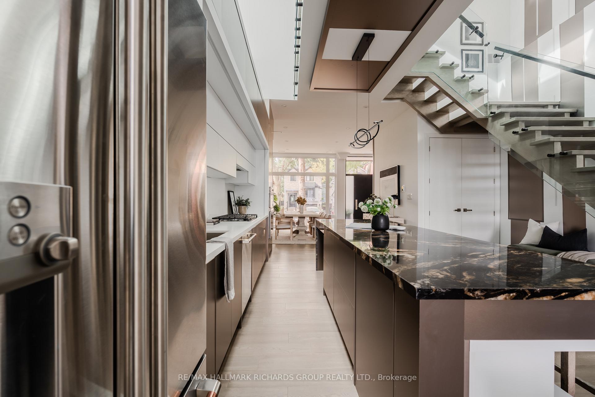 19 Devon Road, Toronto E02