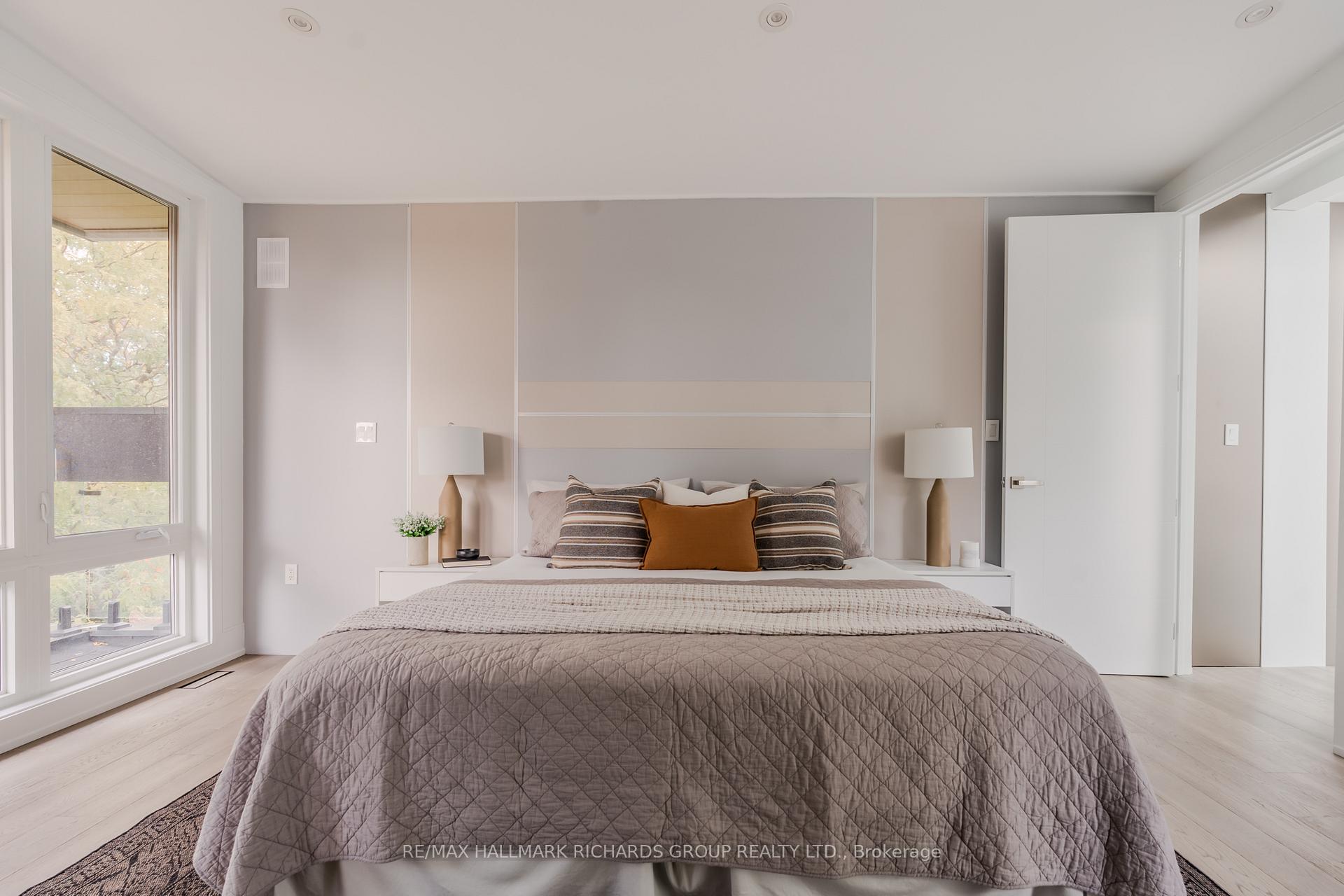 19 Devon Road, Toronto E02