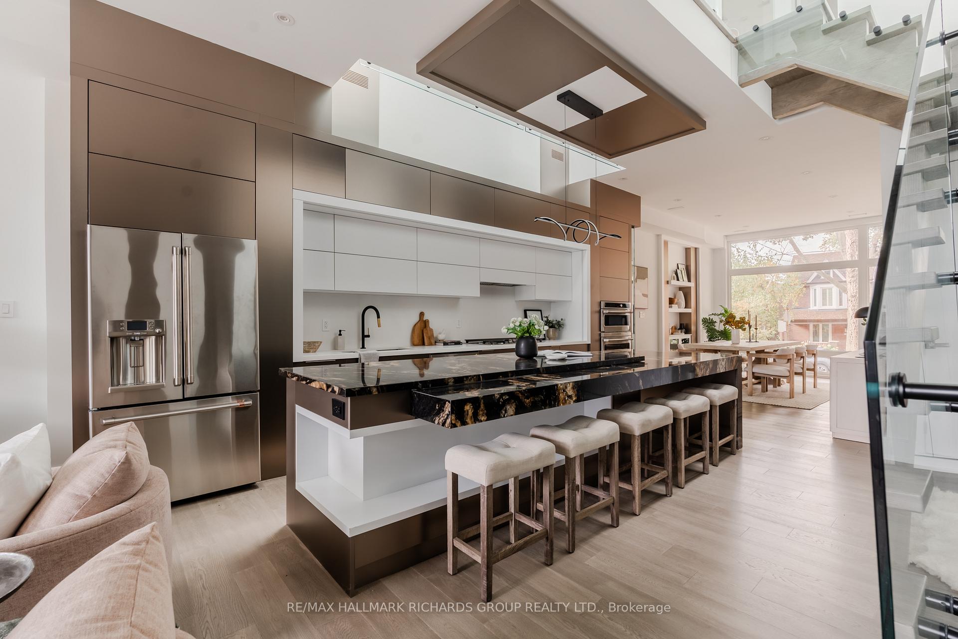 19 Devon Road, Toronto E02