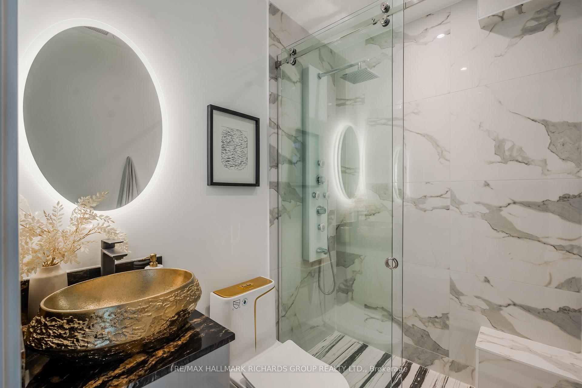 19 Devon Road, Toronto E02