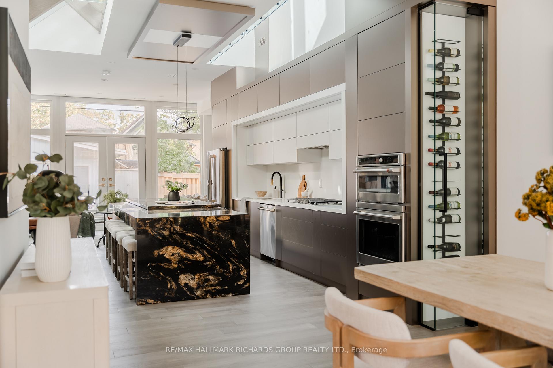 19 Devon Road, Toronto E02