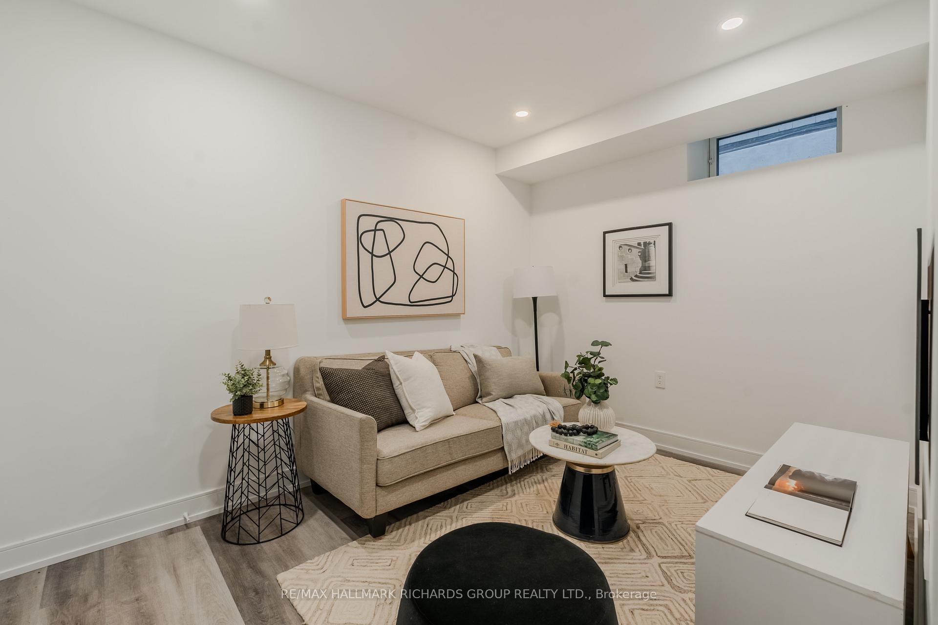 19 Devon Road, Toronto E02