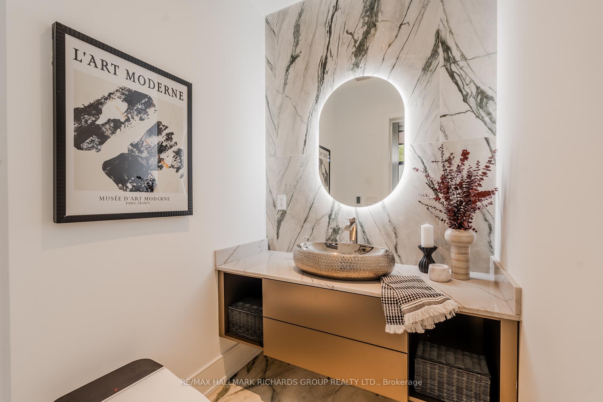 19 Devon Road, Toronto E02