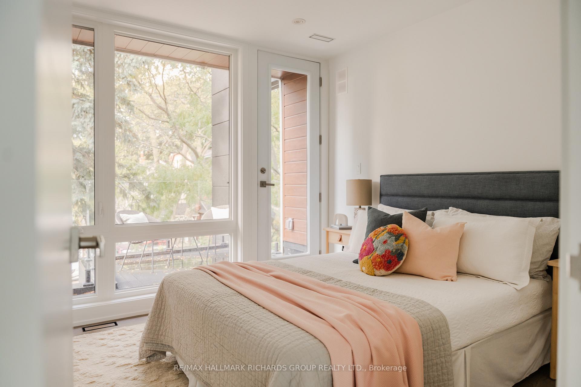 19 Devon Road, Toronto E02