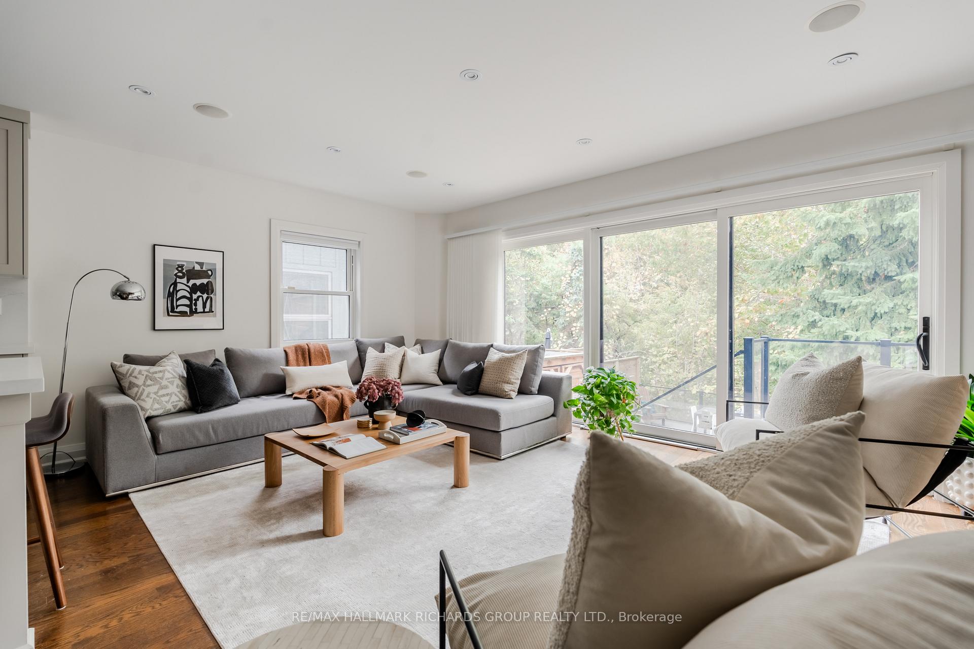 108 Victoria Park Avenue