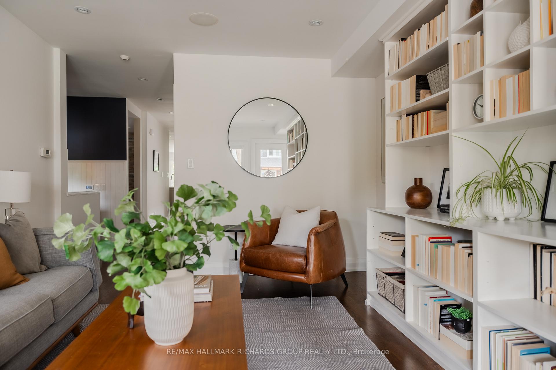 108 Victoria Park Avenue