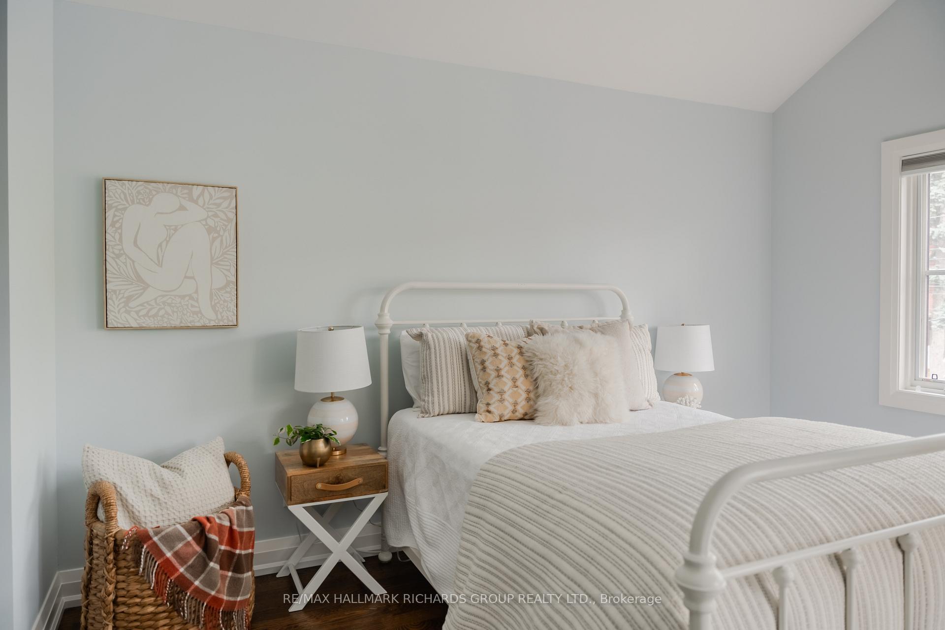 108 Victoria Park Avenue