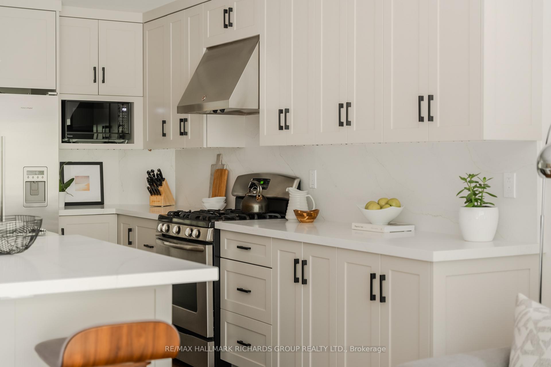 108 Victoria Park Avenue