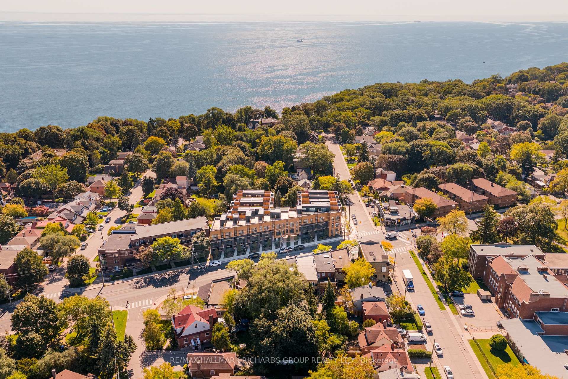 35 Birchcliff Avenue 42