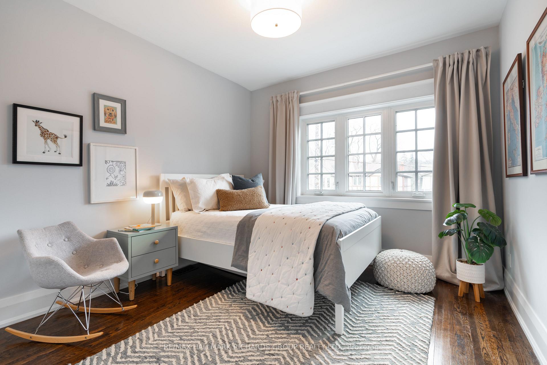 152 Hammersmith Avenue