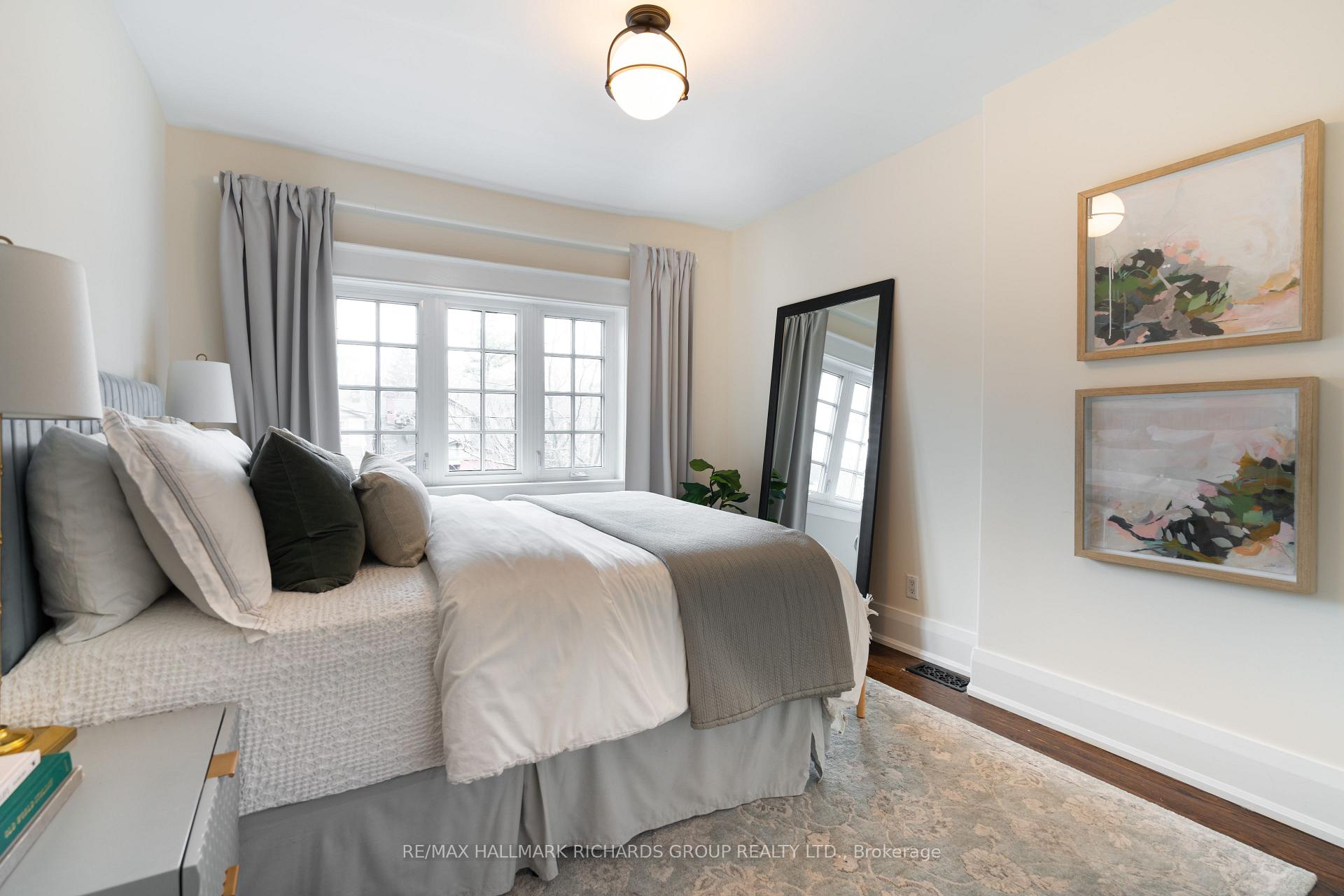 152 Hammersmith Avenue