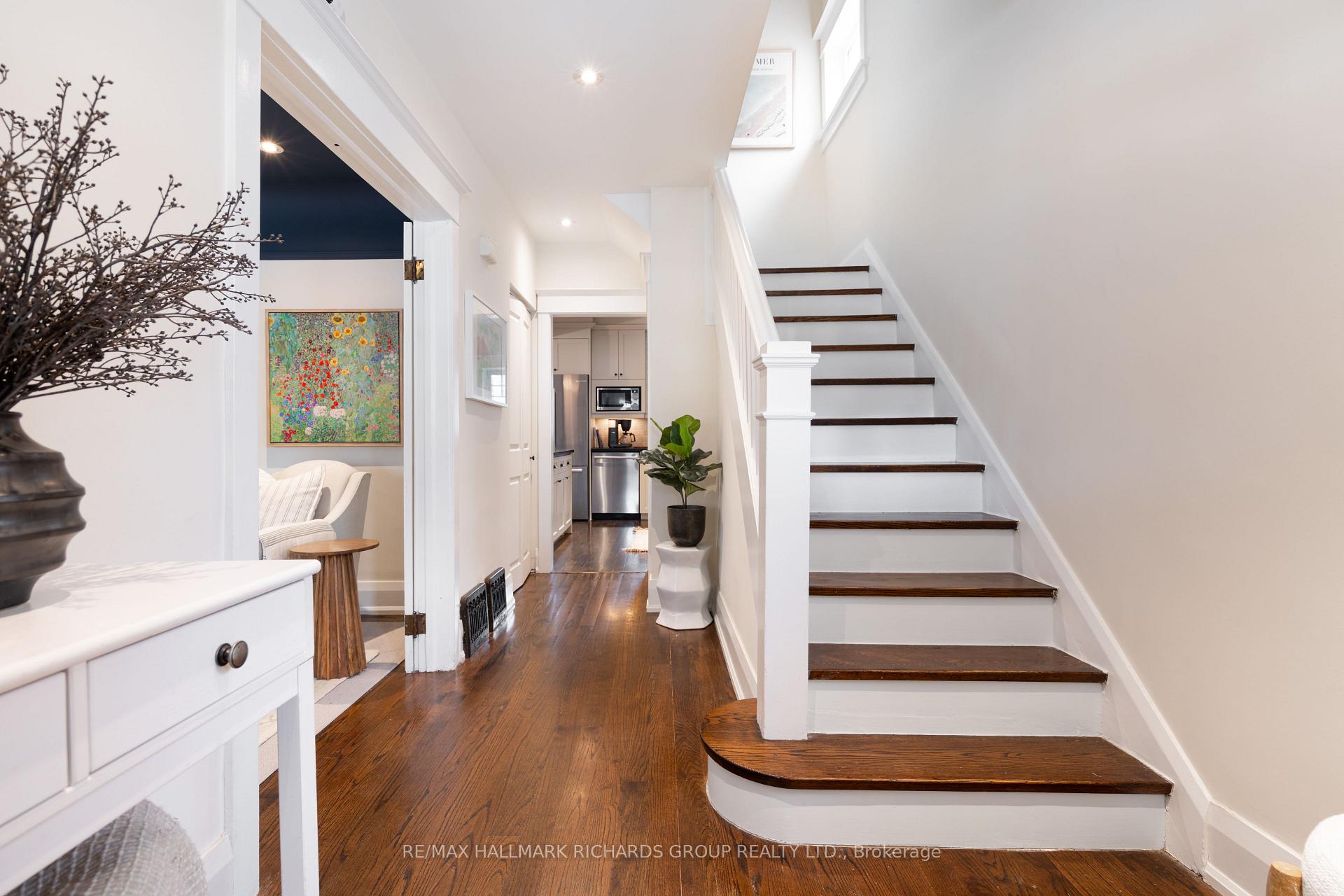 152 Hammersmith Avenue