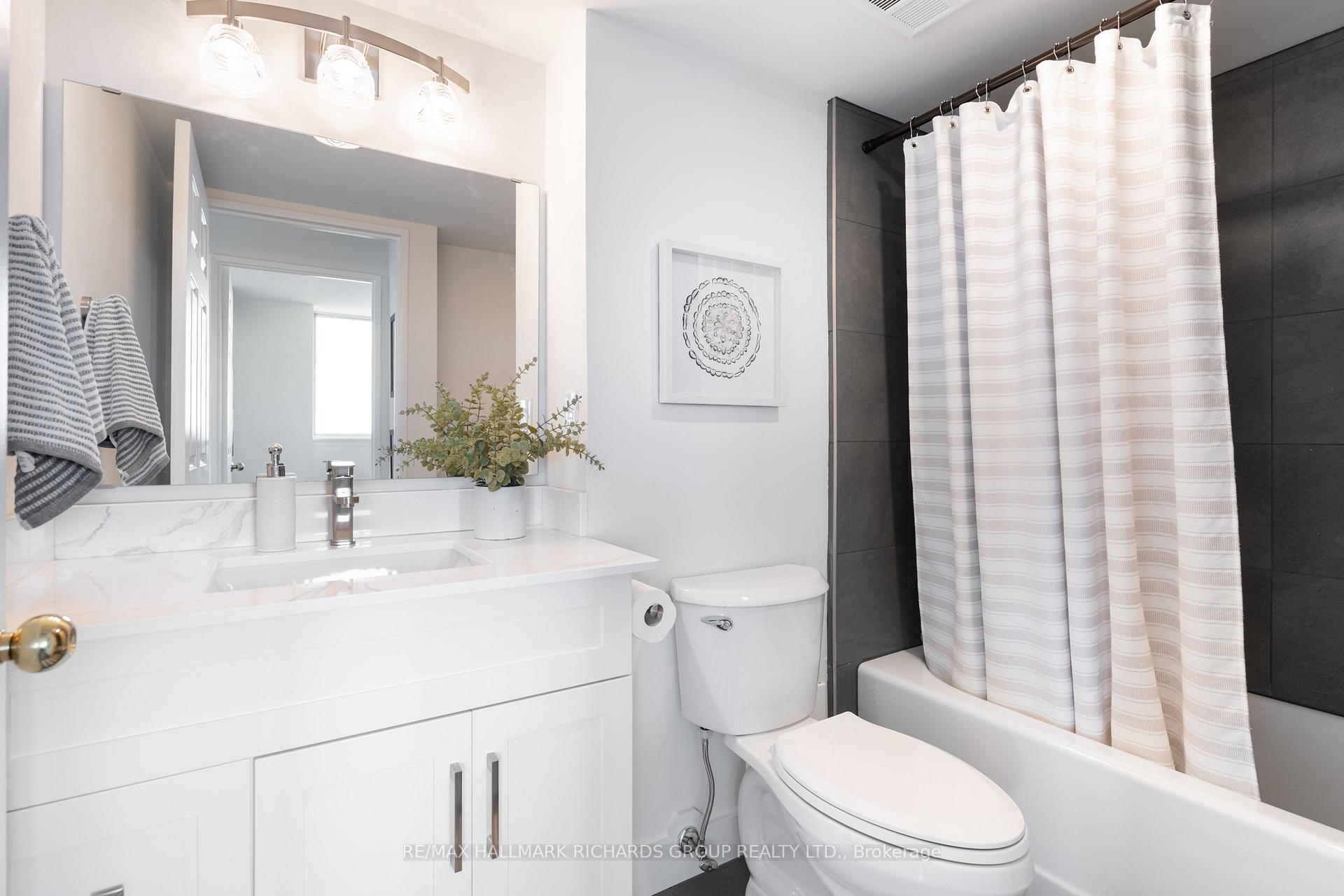 30 Thunder Grove 1811