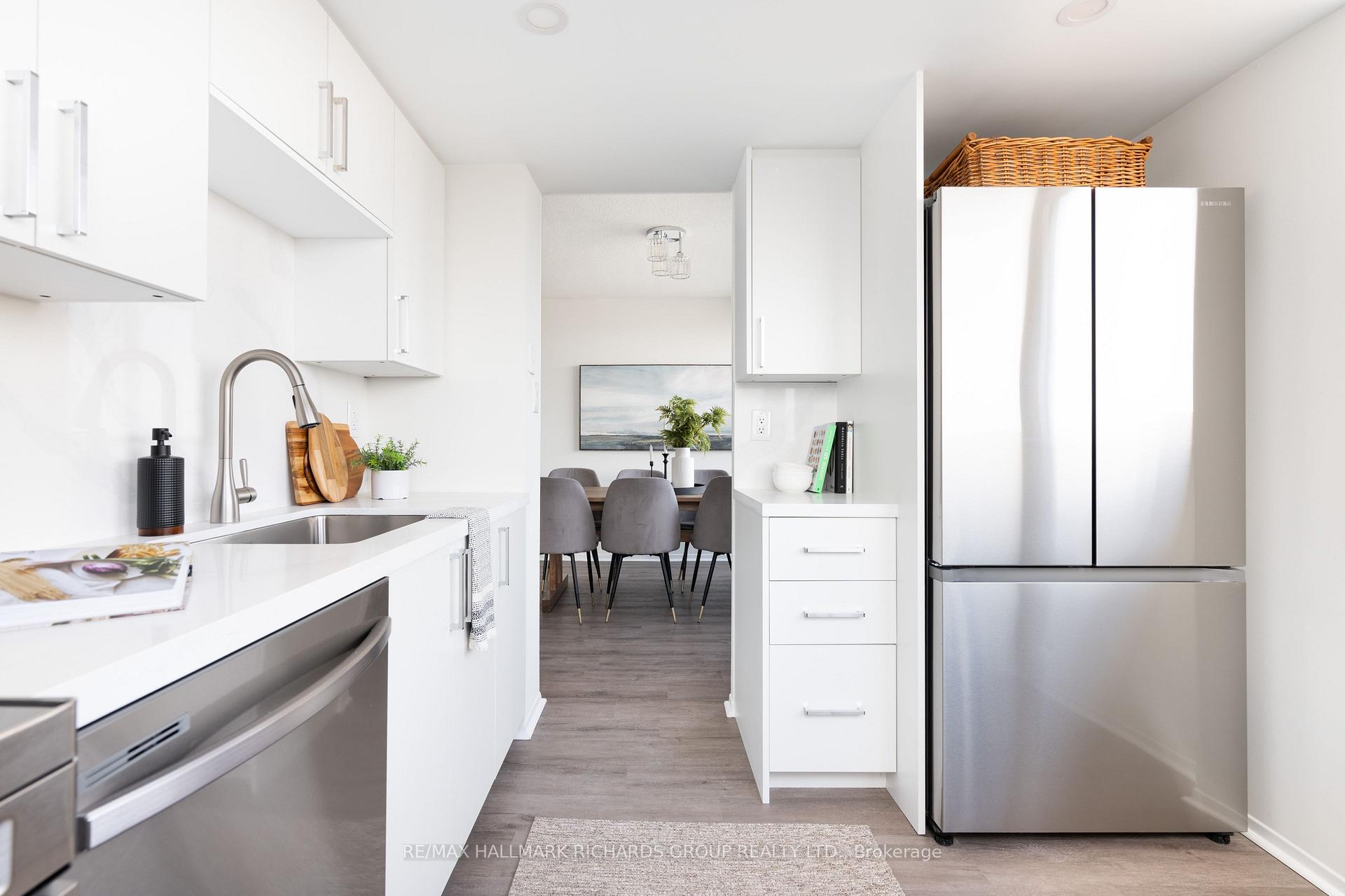 30 Thunder Grove 1811