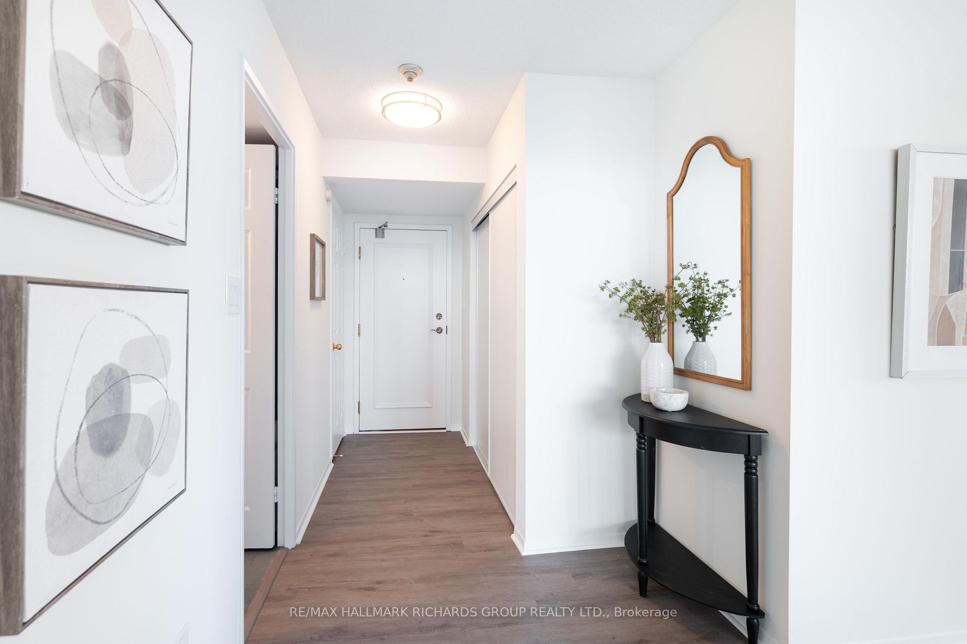 30 Thunder Grove 1811