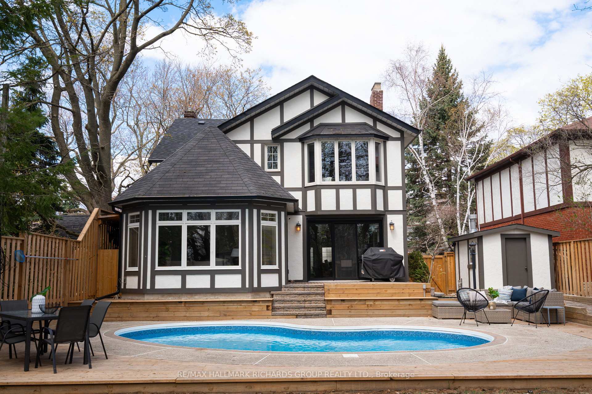27 Bracken Avenue