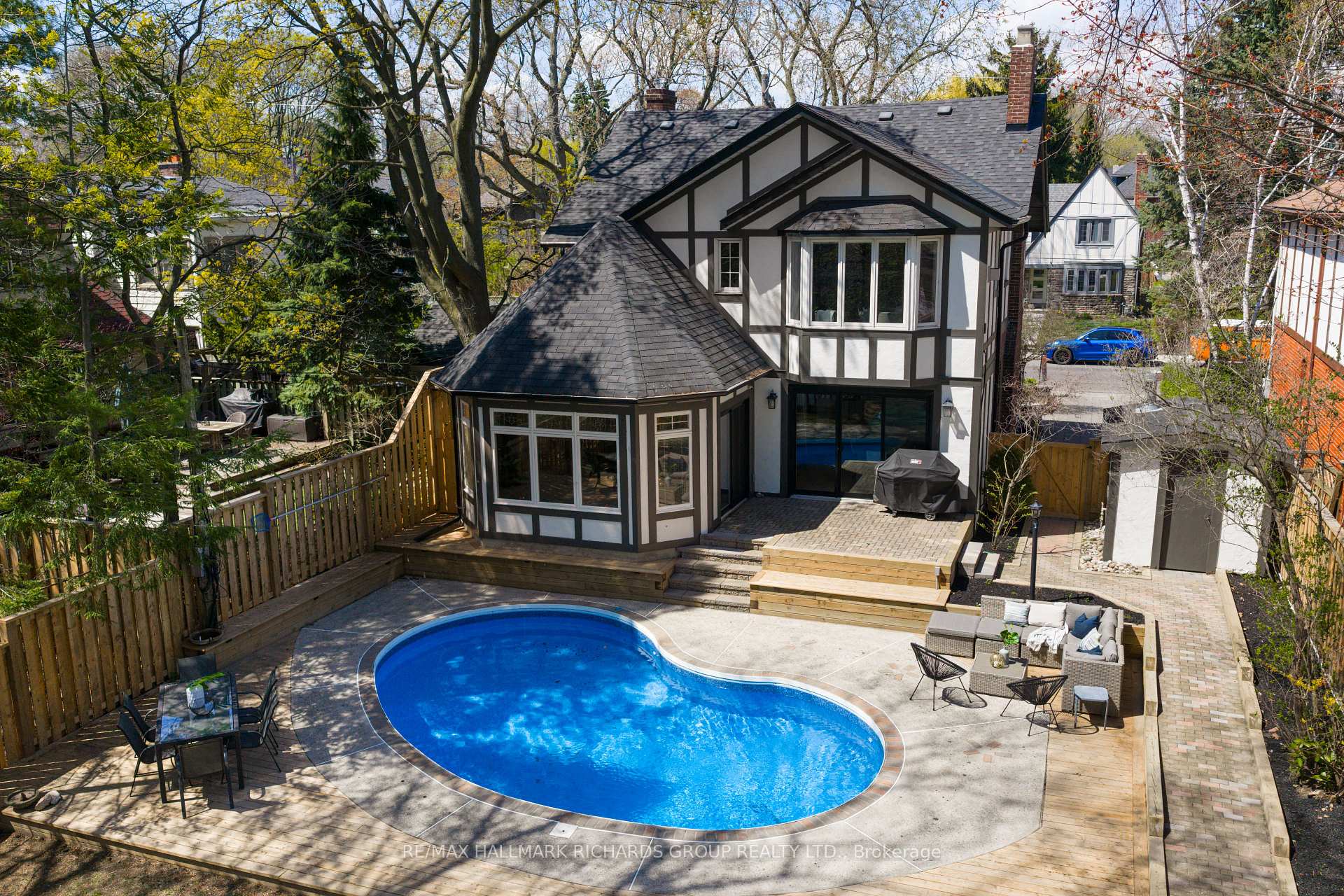 27 Bracken Avenue