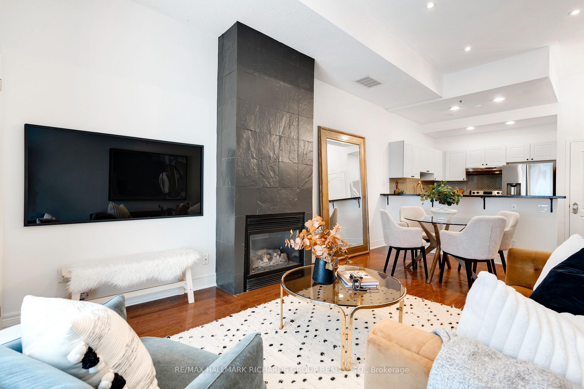 325 Kingston Road 101