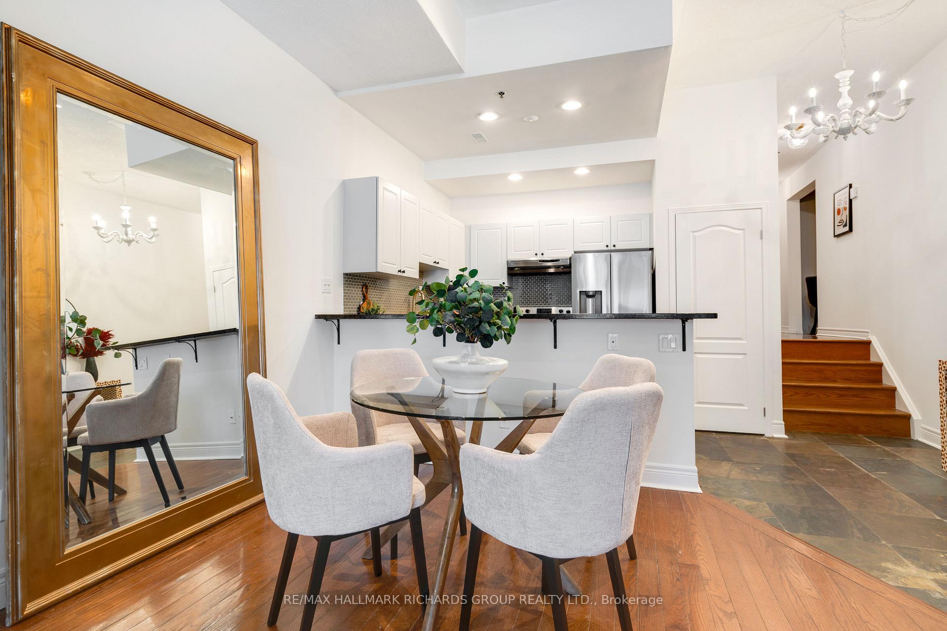 325 Kingston Road 101