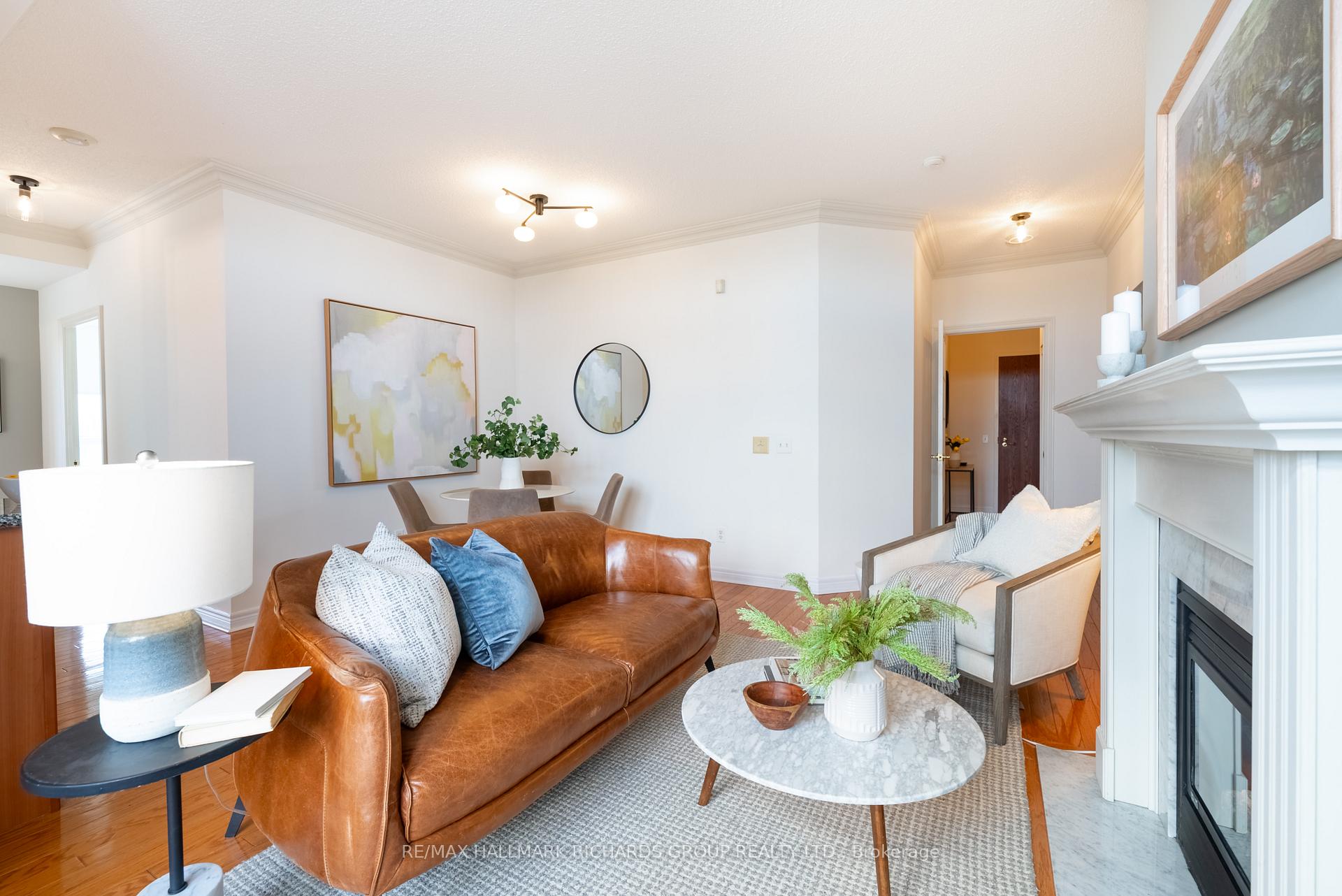 9 Boardwalk Drive 405
