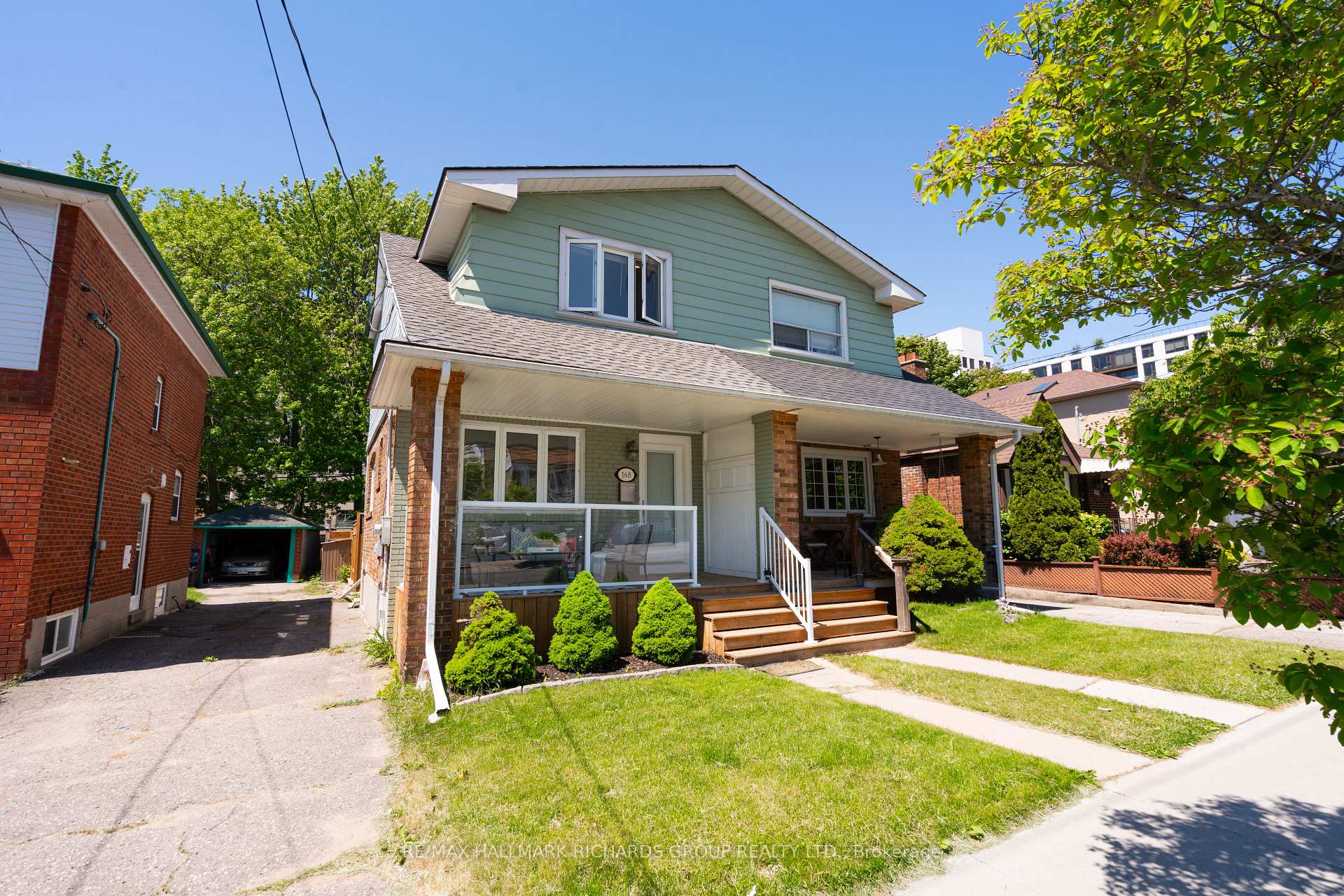 168 Blantyre Avenue