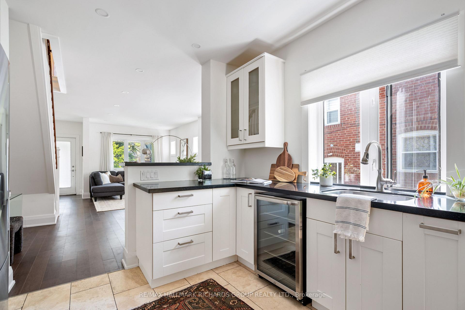 168 Blantyre Avenue