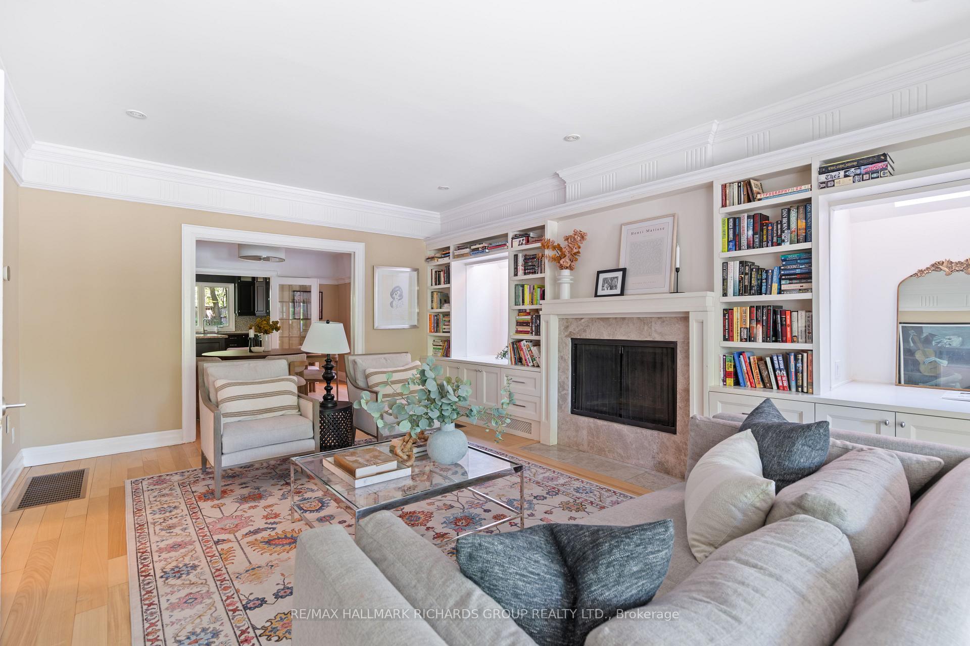10 Springbank Avenue