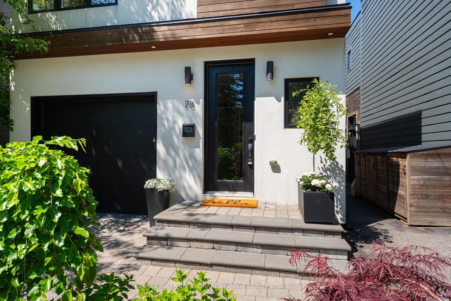 78 Victoria Park Avenue