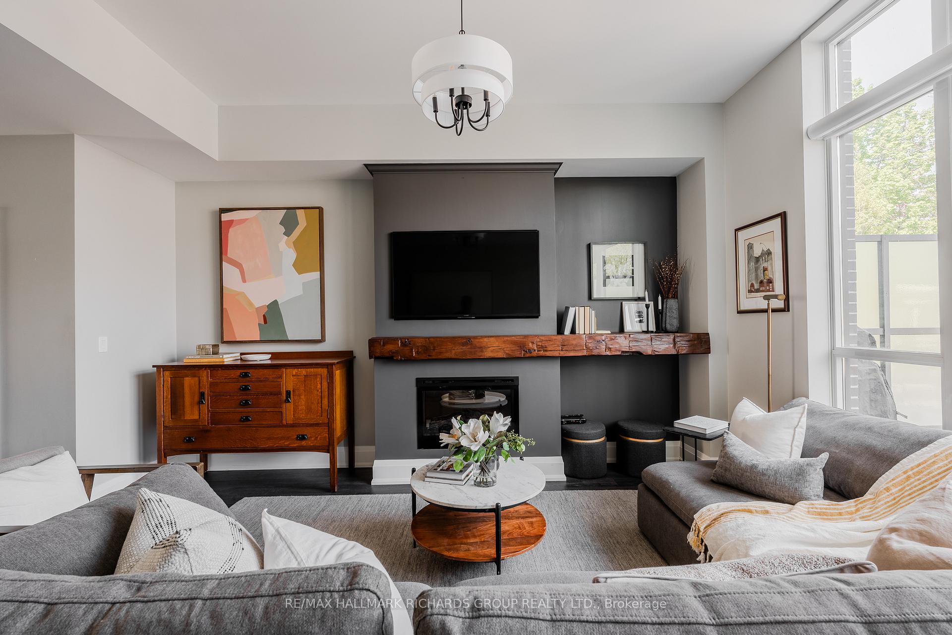 2 Bellefair Avenue TH5, Toronto Unit: TH5