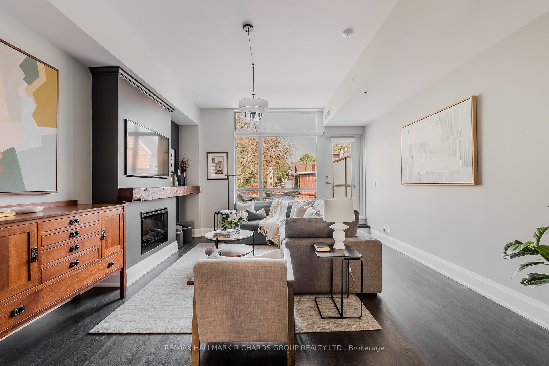 2 Bellefair Avenue TH5, Toronto Unit: TH5