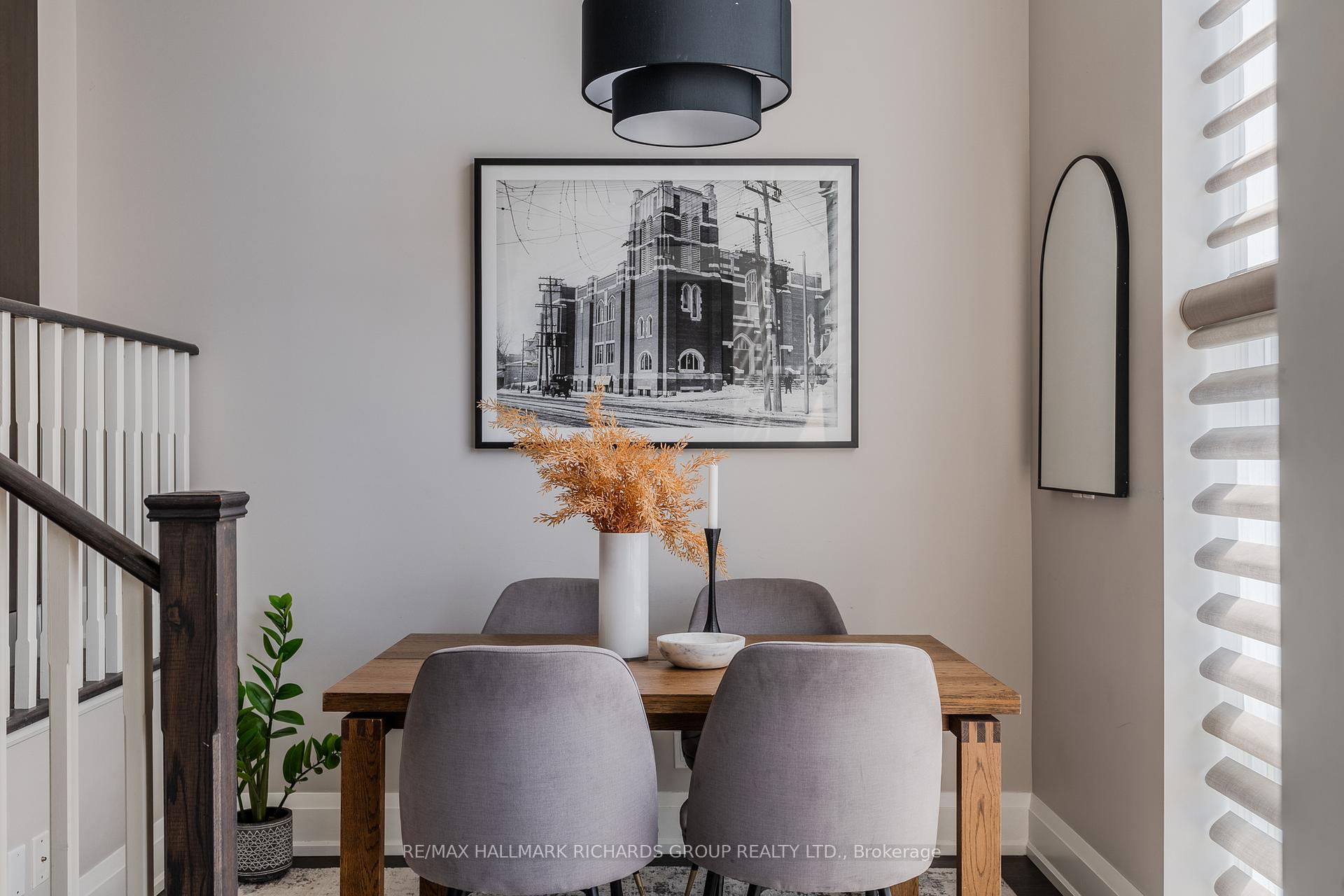 2 Bellefair Avenue TH5, Toronto Unit: TH5