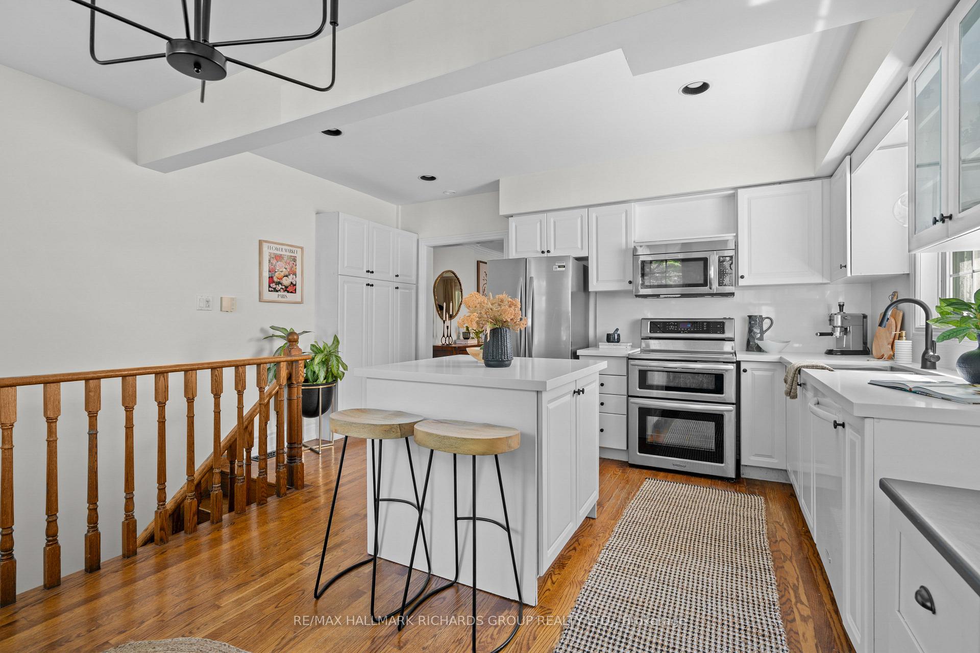 180 Willow Avenue, Toronto