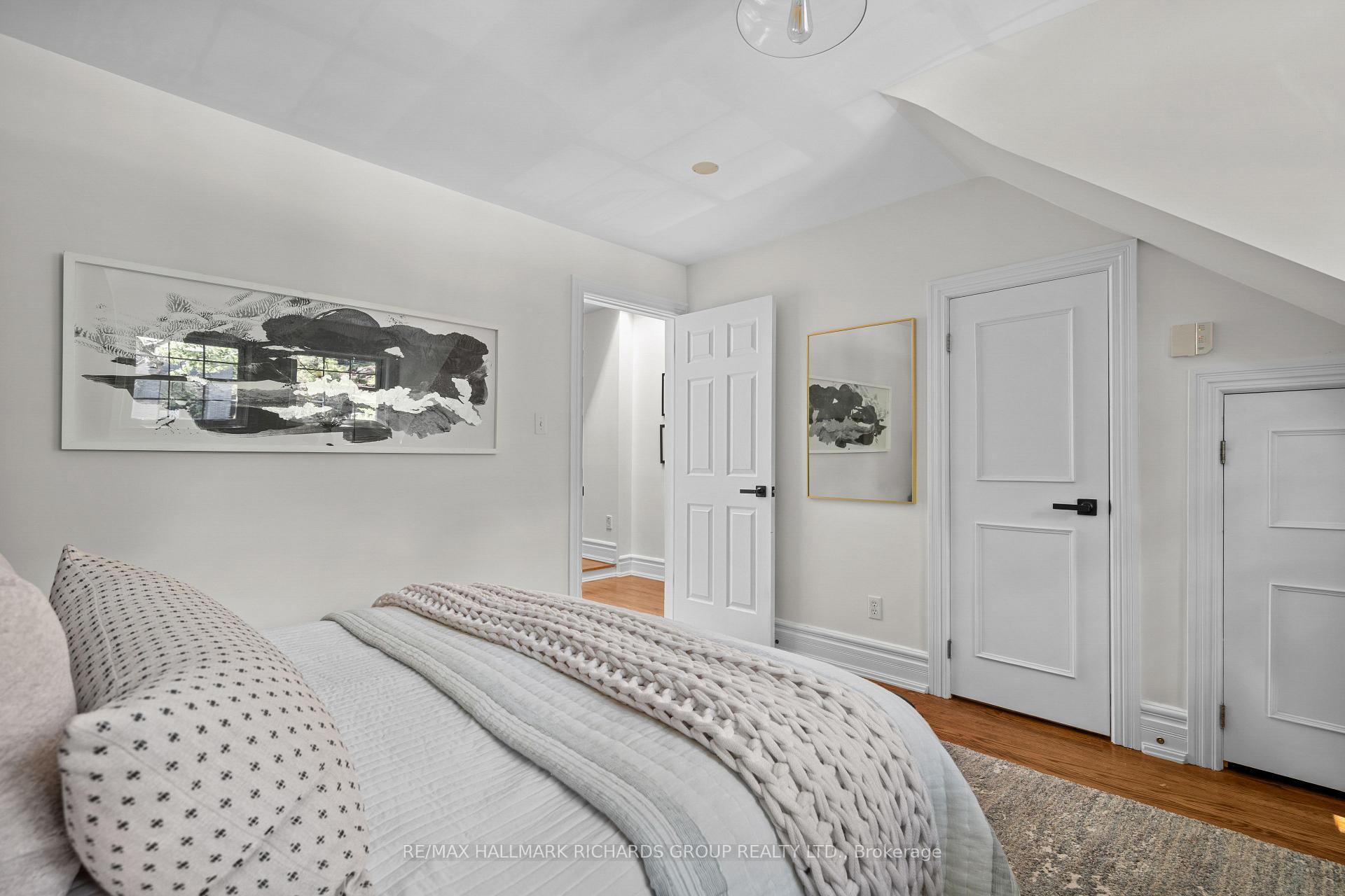 180 Willow Avenue, Toronto