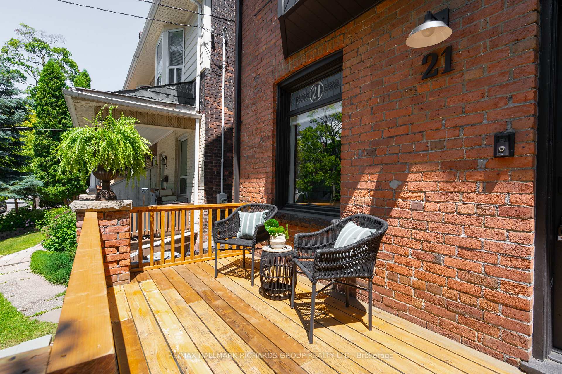 21 Bertmount Avenue, Toronto