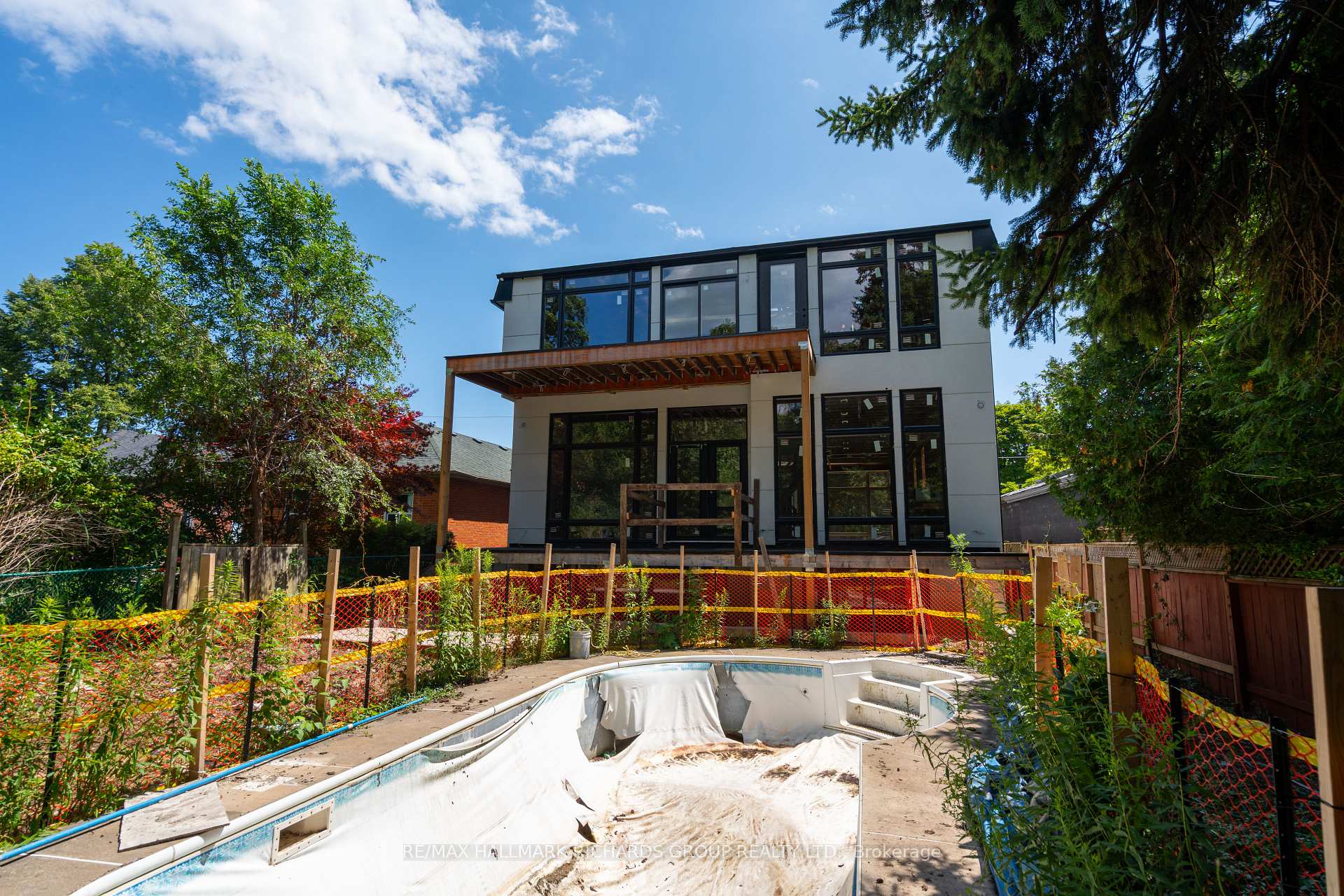 98 Ferris Road, Toronto