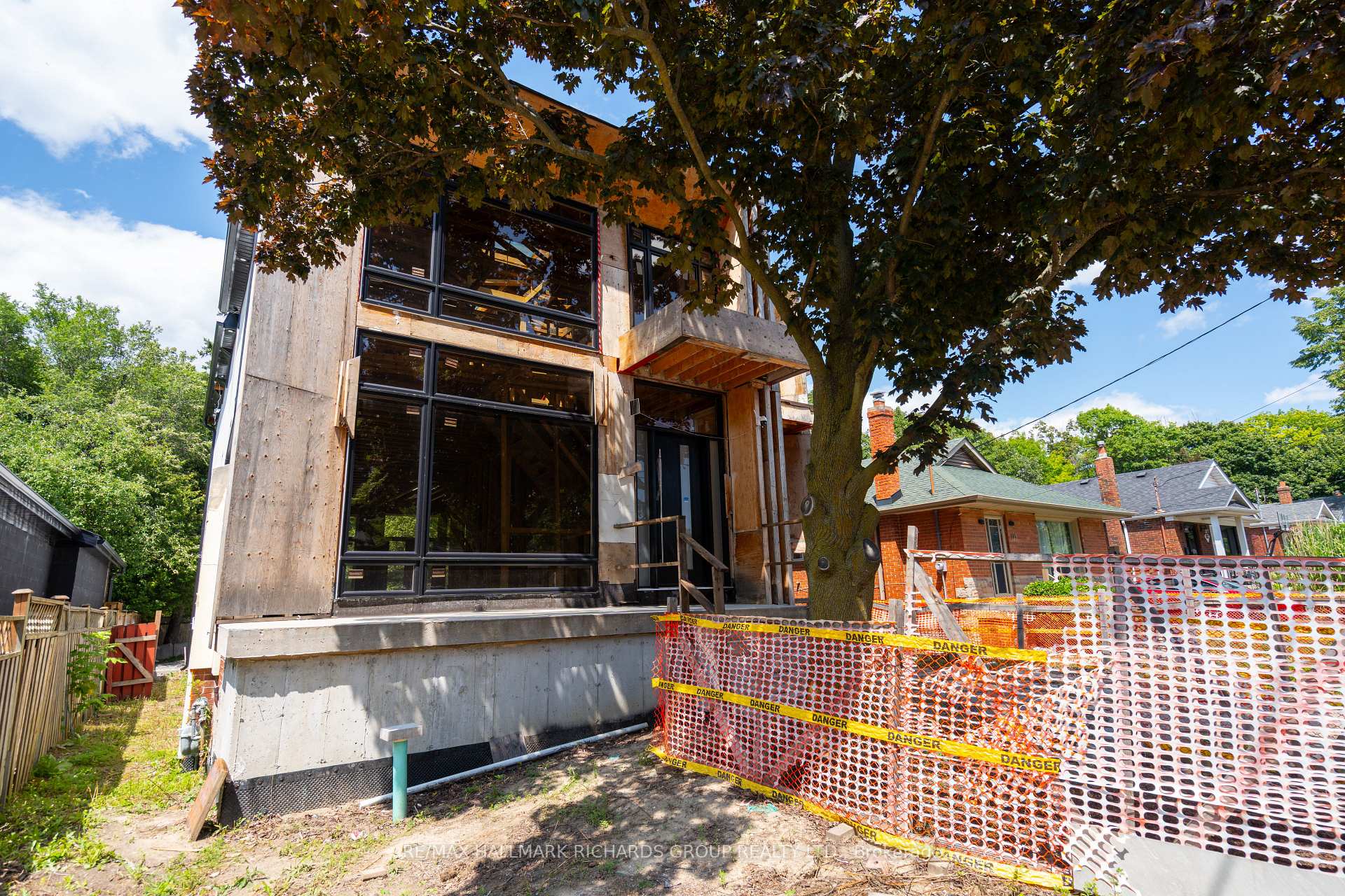 98 Ferris Road, Toronto
