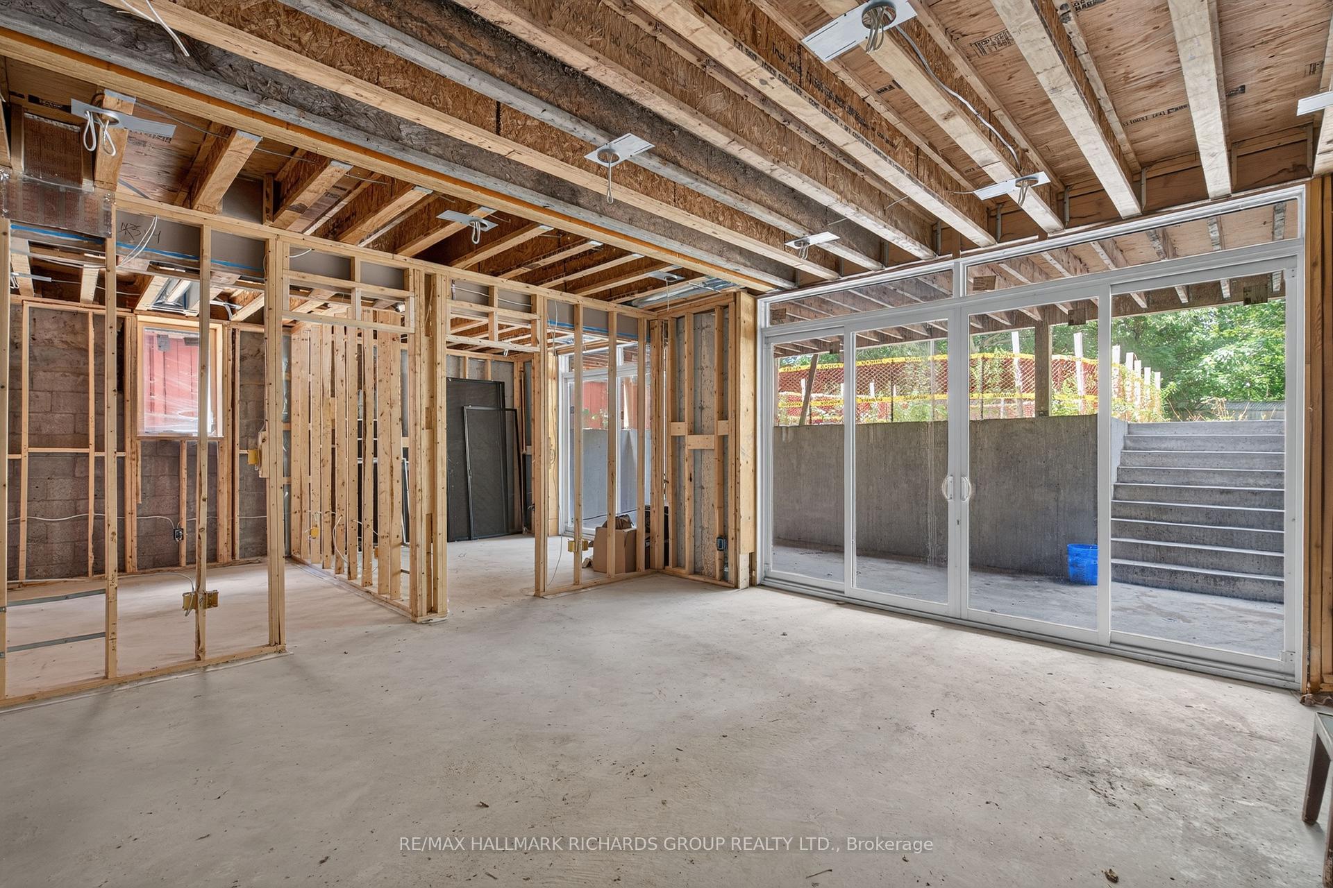 98 Ferris Road, Toronto