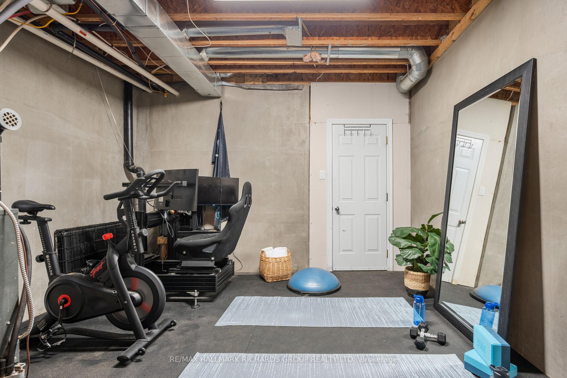 287 Kingston Road, Toronto
