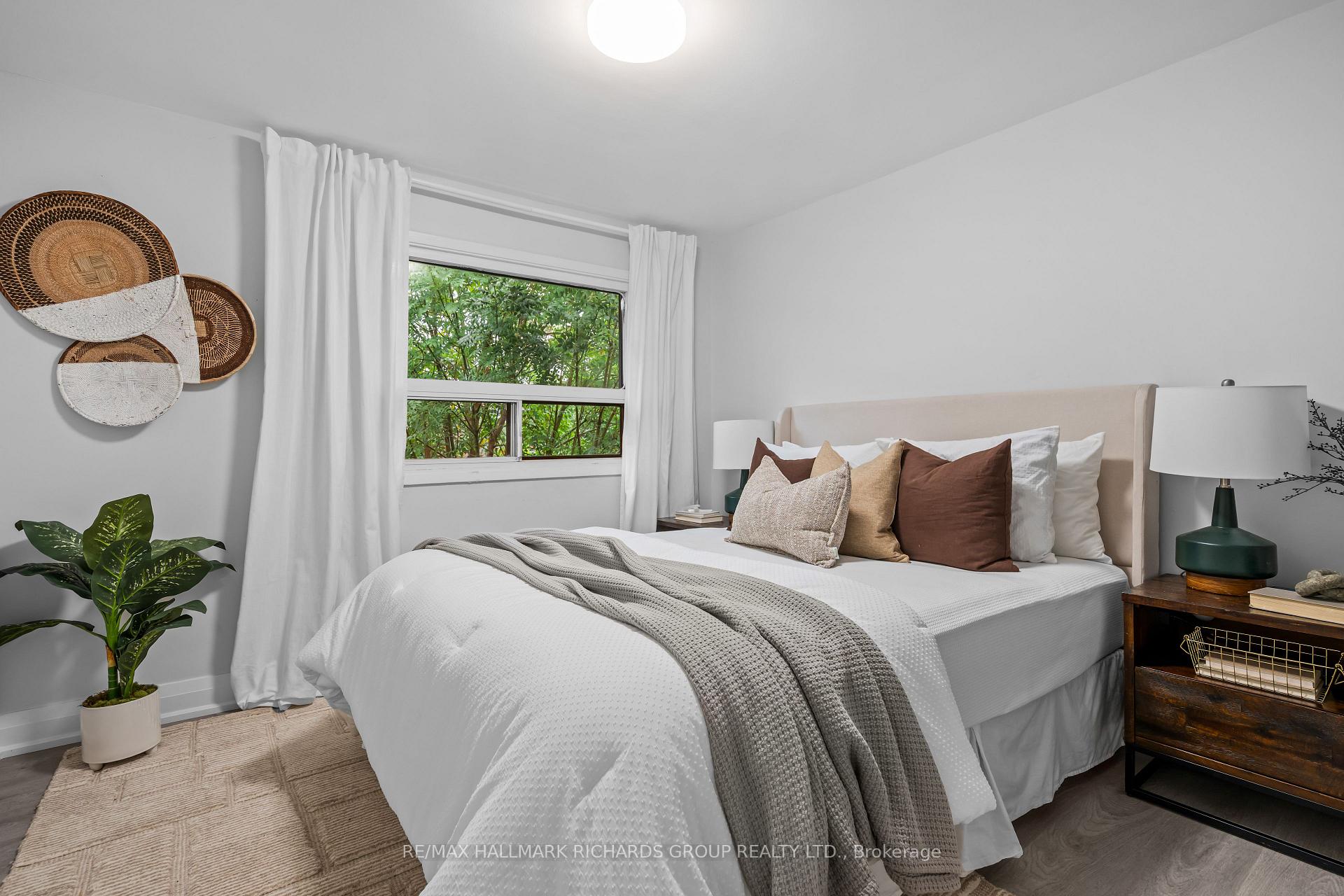 11 Livonia Place 18, Toronto Unit: 18