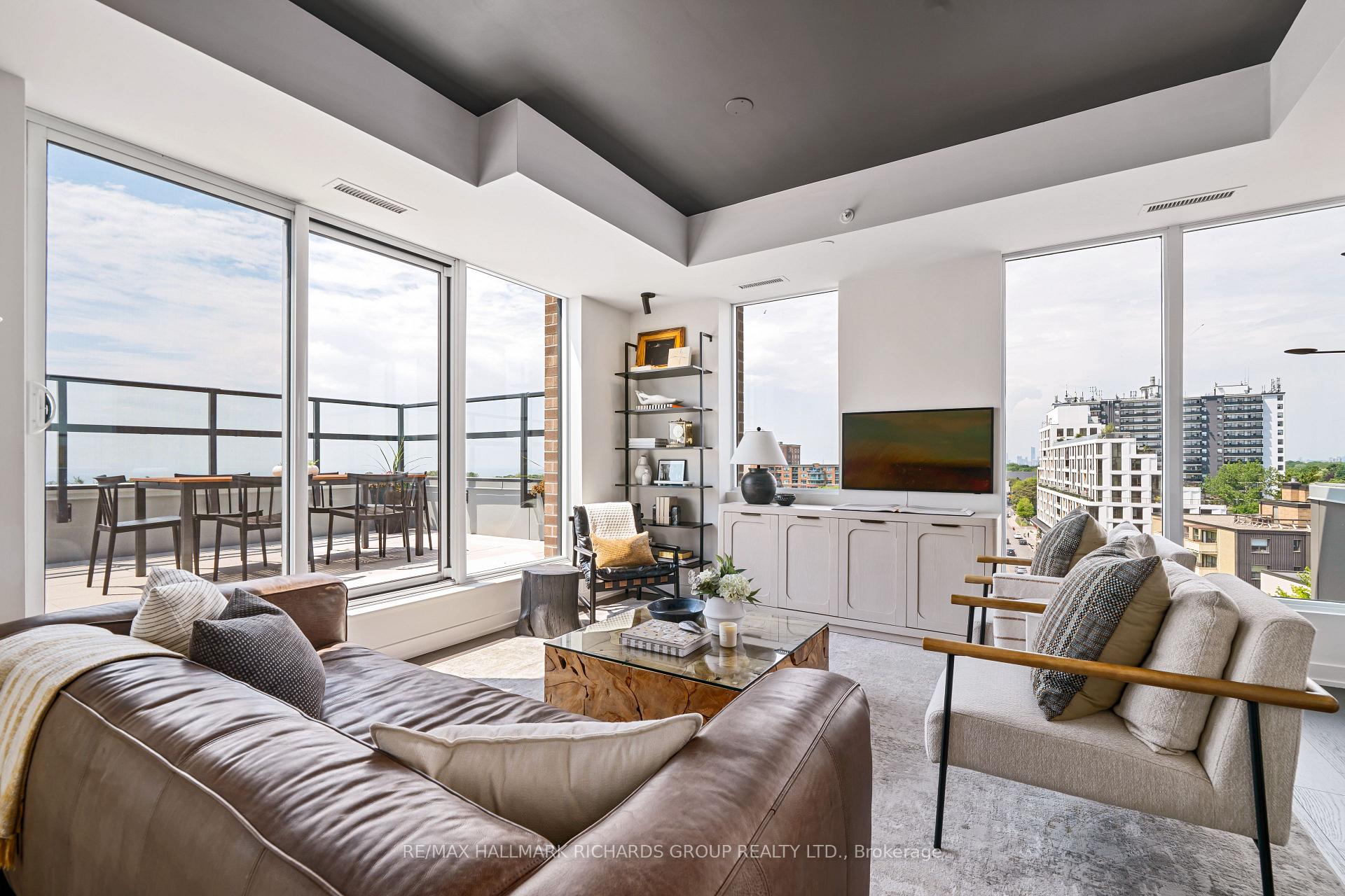 1161 Kingston Road PH701, Toronto Unit: PH701