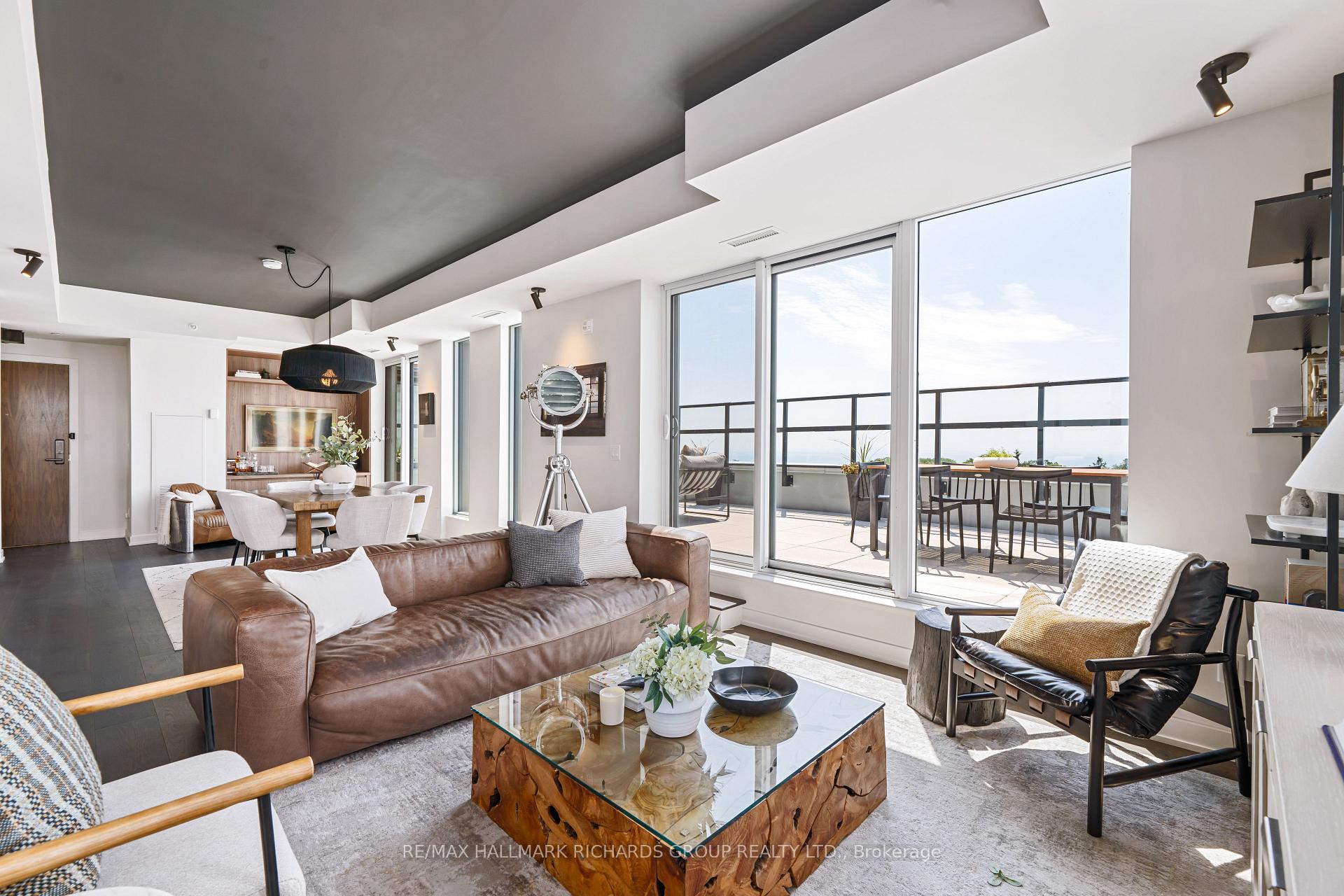 1161 Kingston Road PH701, Toronto Unit: PH701