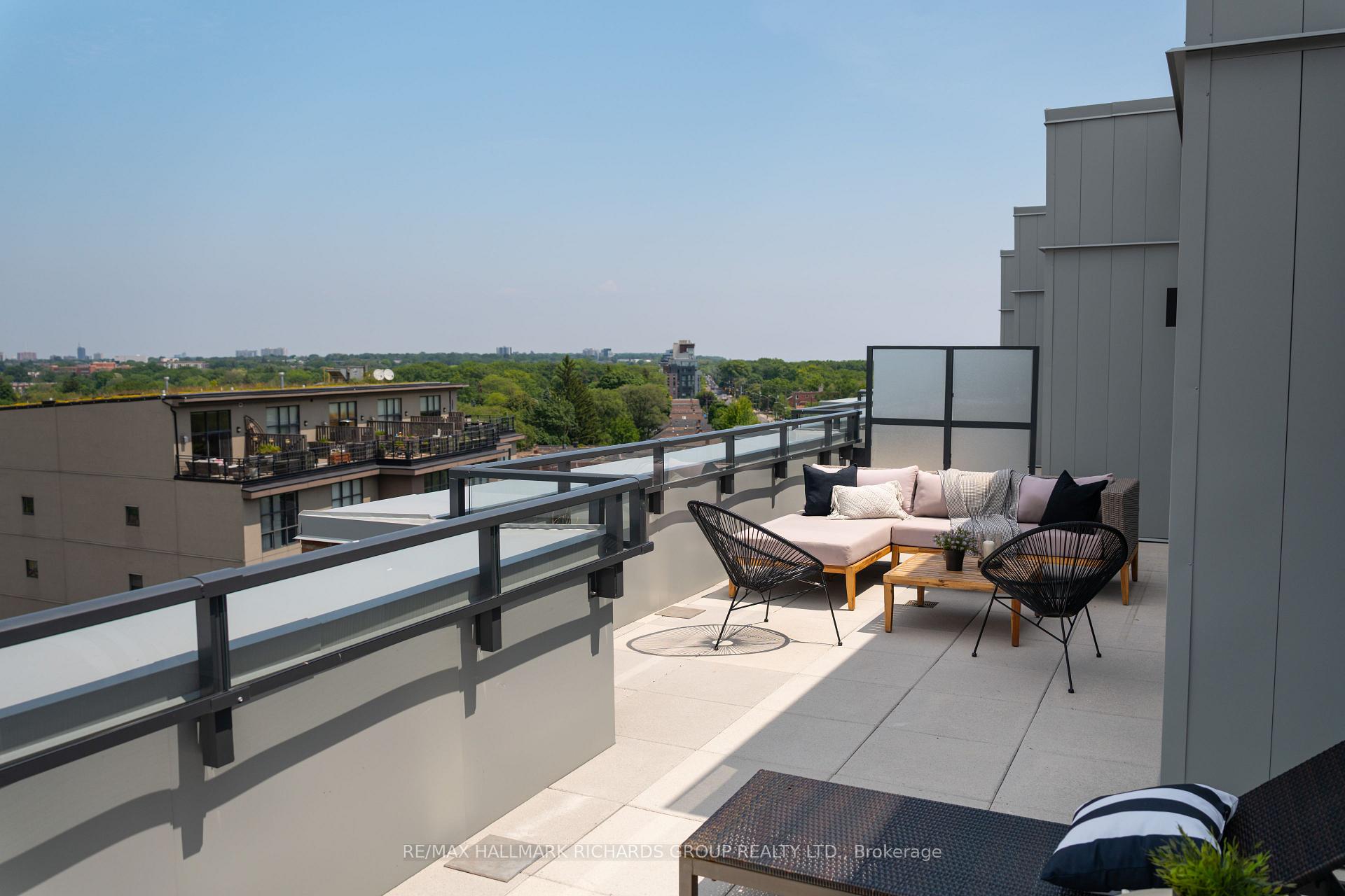 1161 Kingston Road PH701, Toronto Unit: PH701