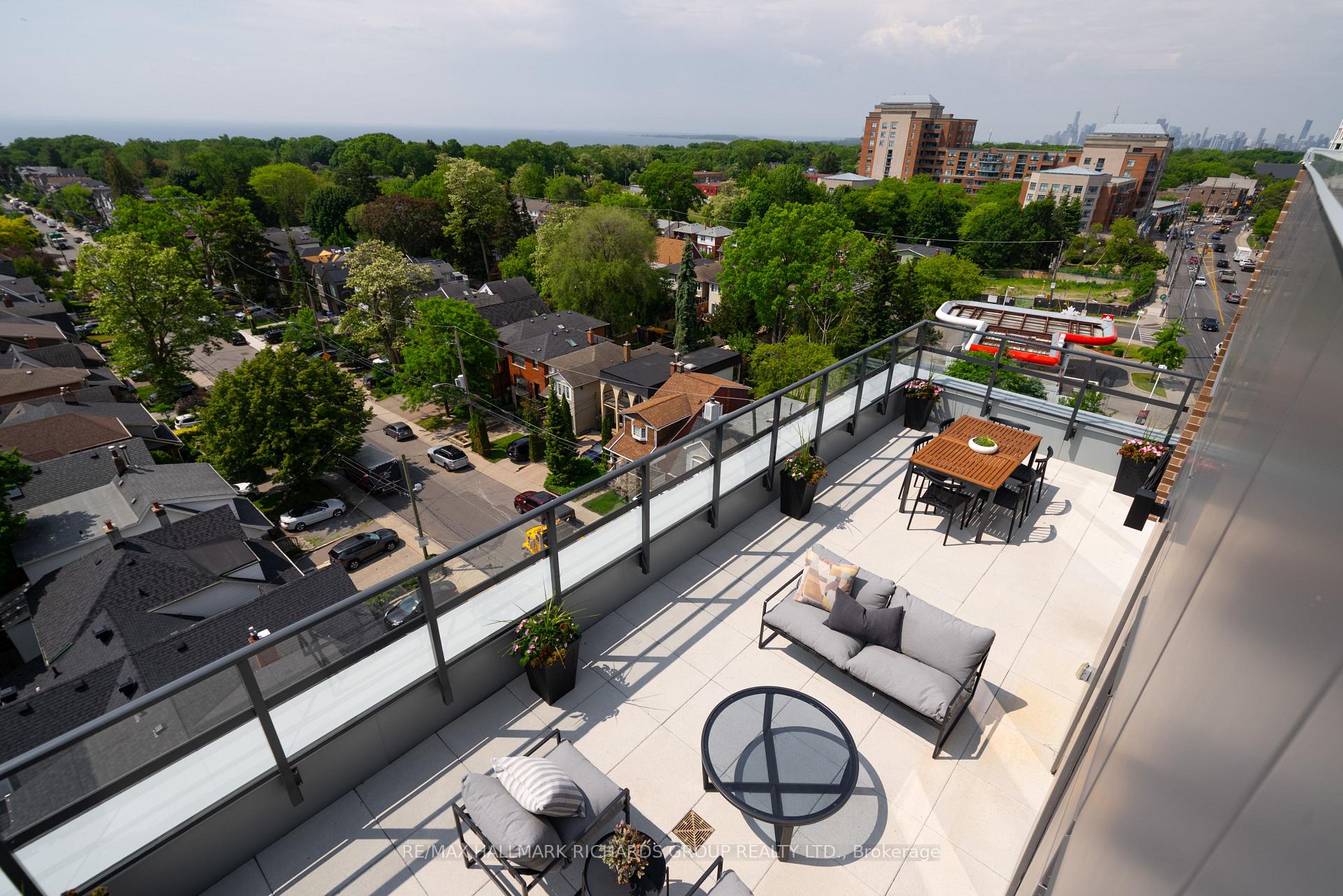 1161 Kingston Road PH701, Toronto Unit: PH701